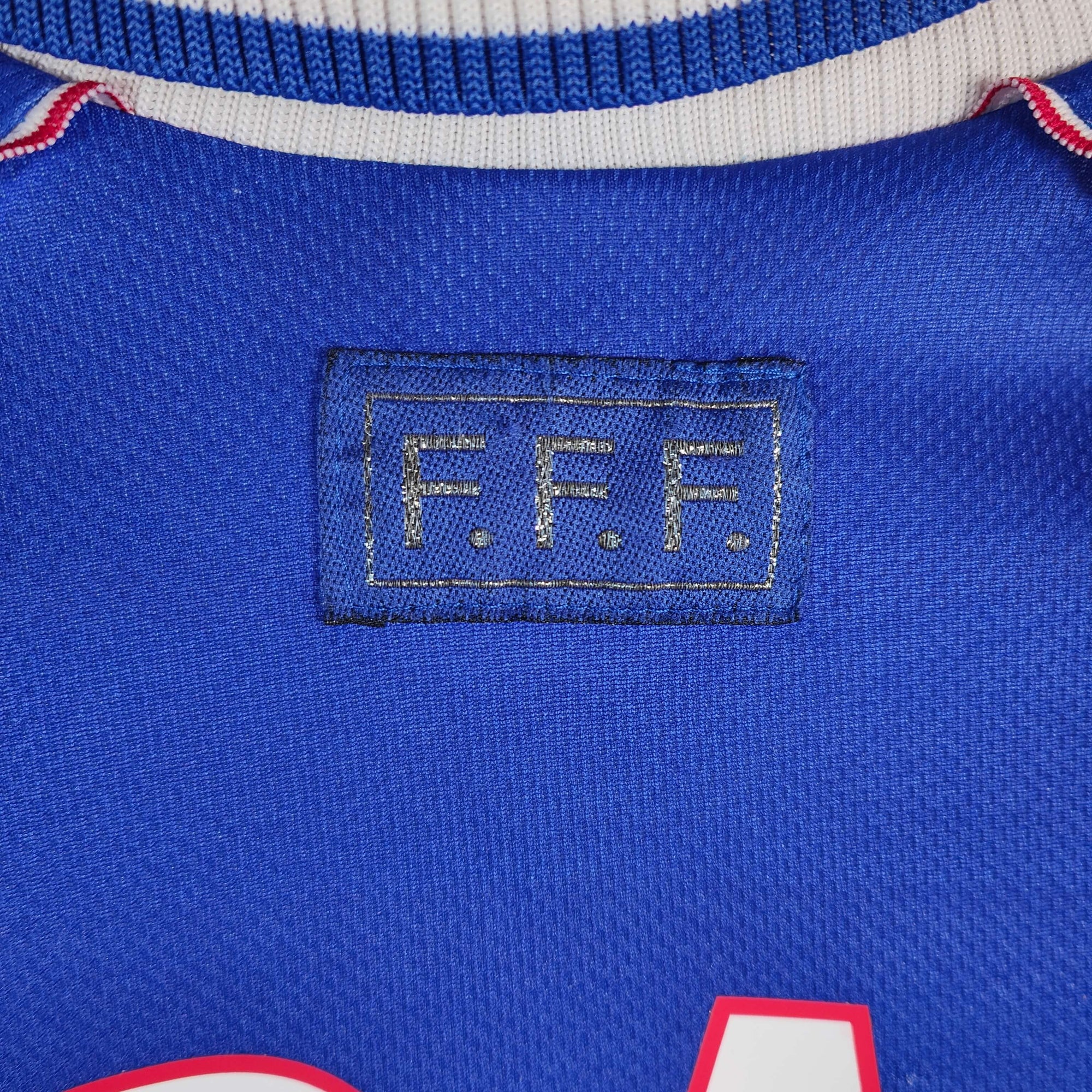 1998-00 France Home Shirt Zidane 