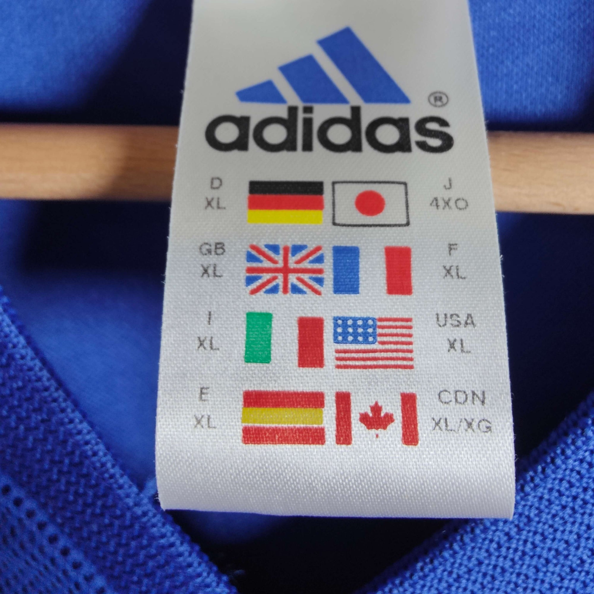 2002-04 France Home Shirt Zidane 