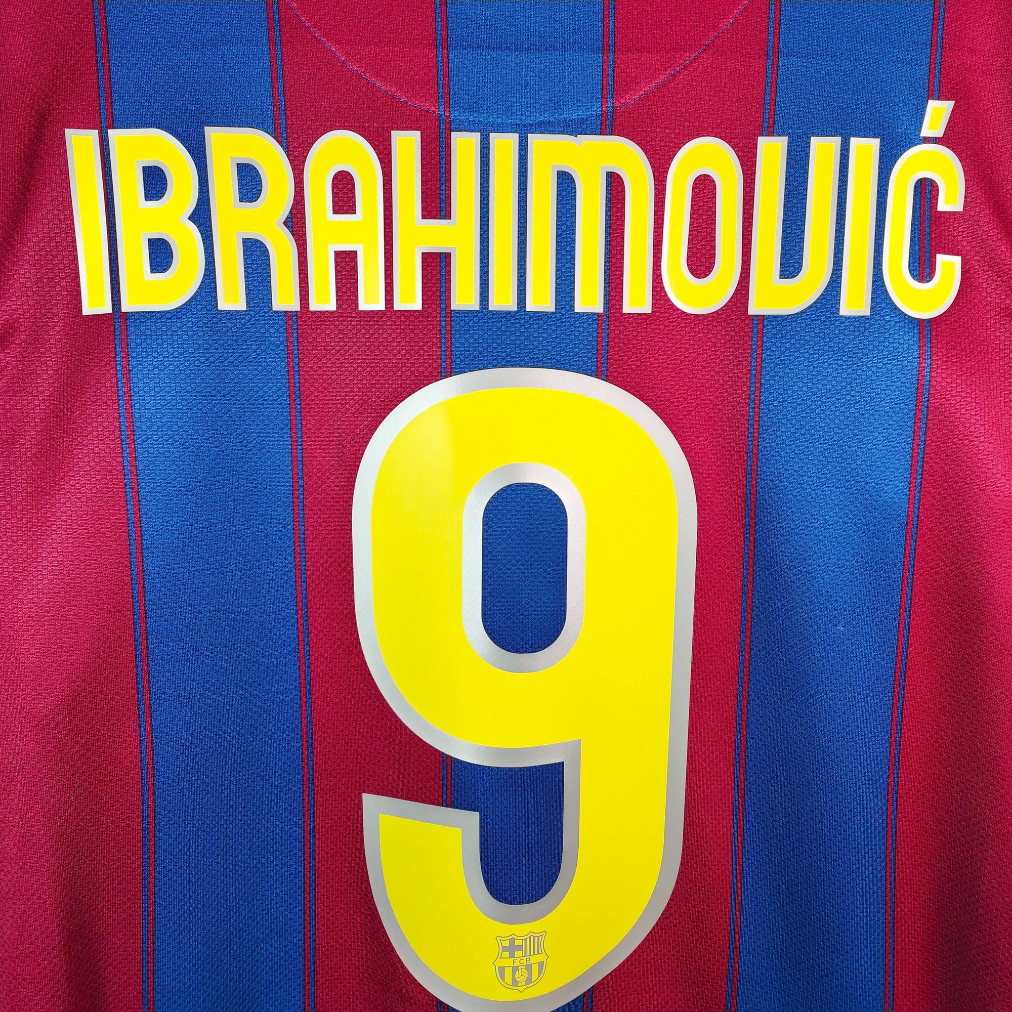 2009-10 FC Barcelona Home Shirt Ibrahimovic 