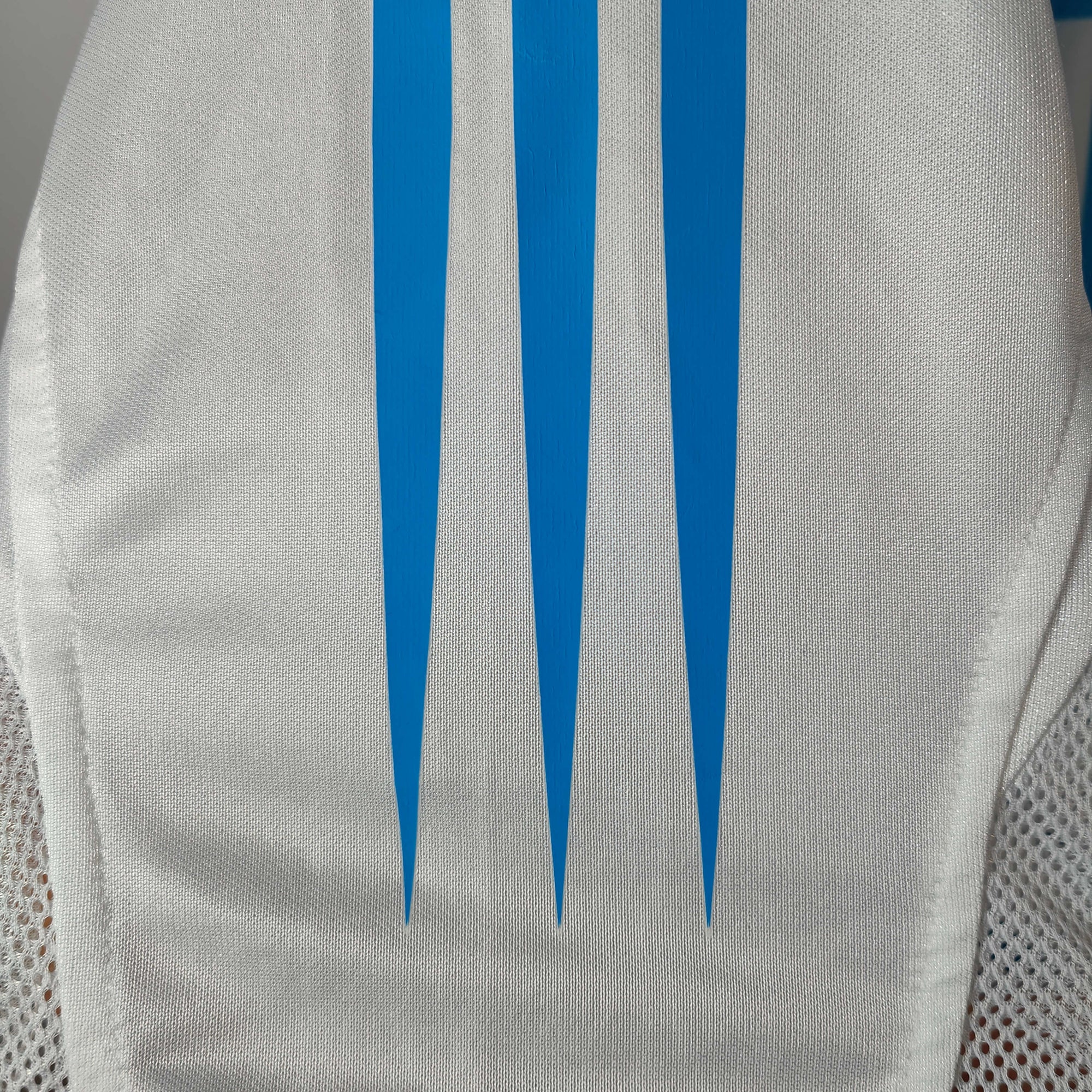 2004-05 Olympique Marseille Home Shirt Lizarazu 