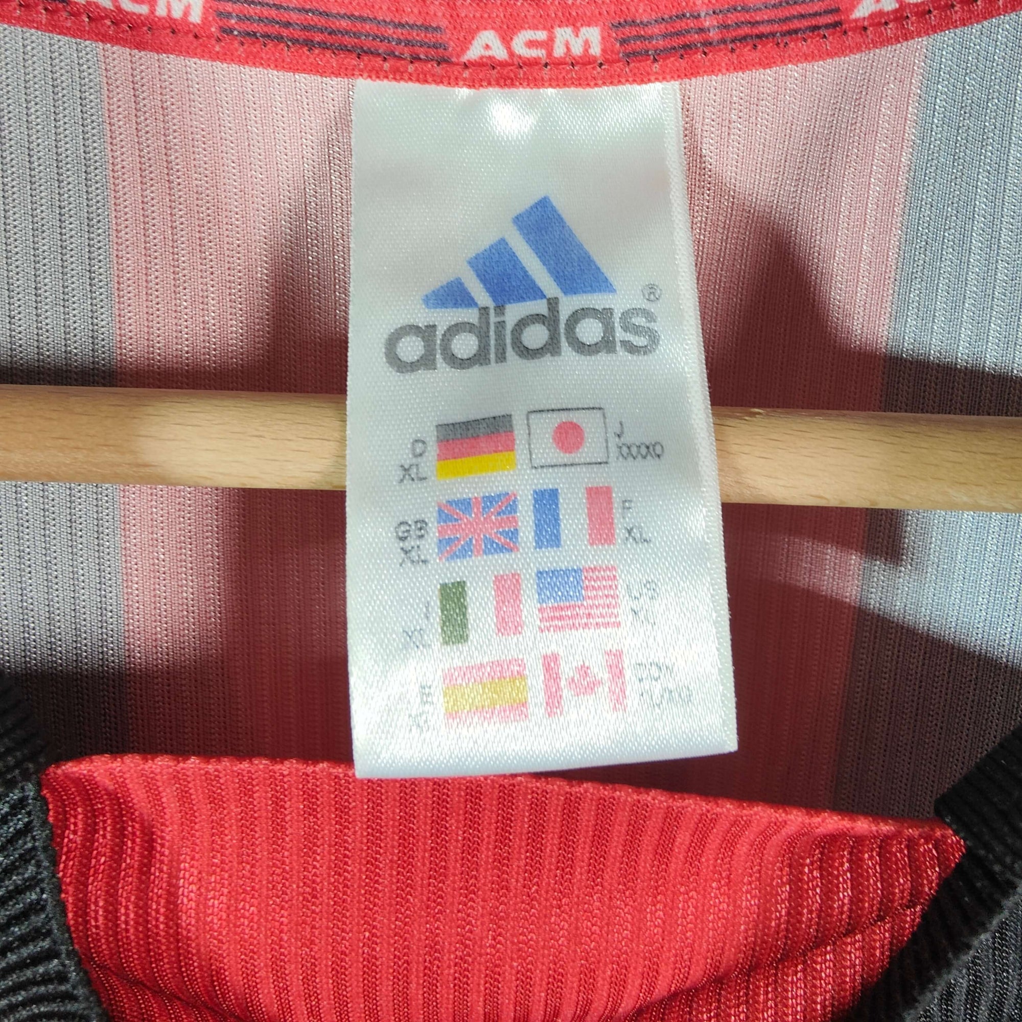 1998-99 AC Milan Home Shirt Boban 