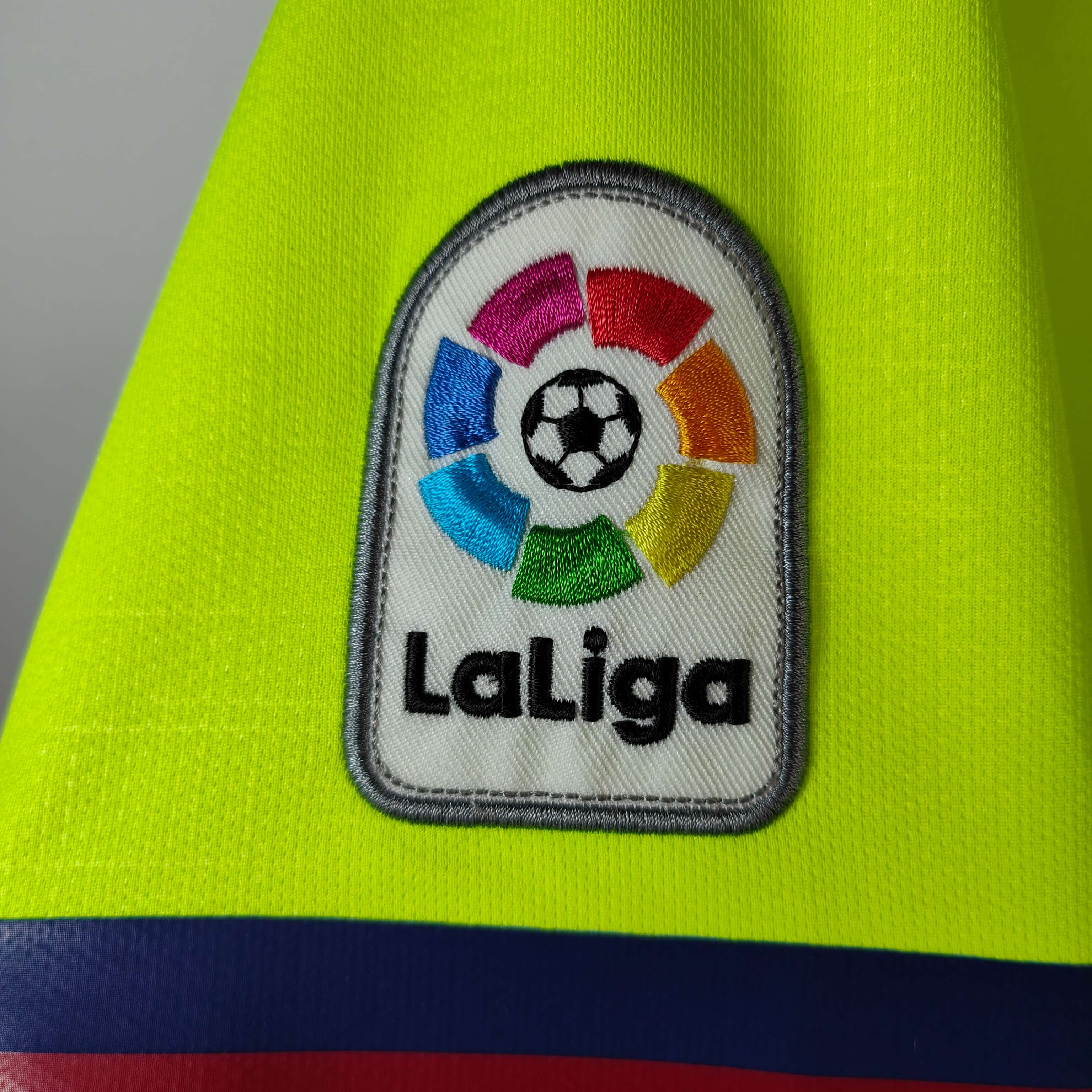 2018-19 FC Barcelona Away Shirt Messi #10 - 9/10 - (M) – 918990