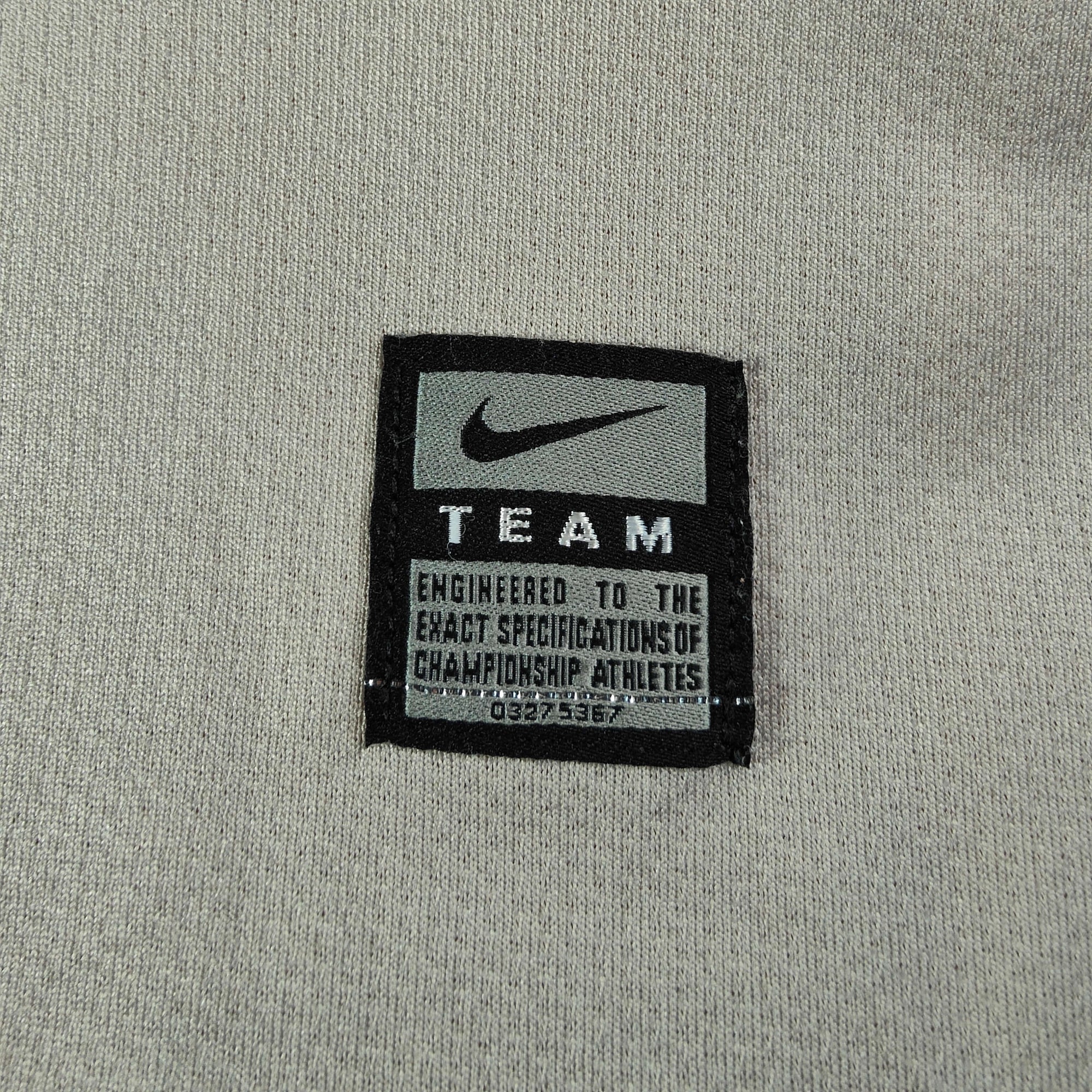 2008-09 PSG Away Shirt Makelele 