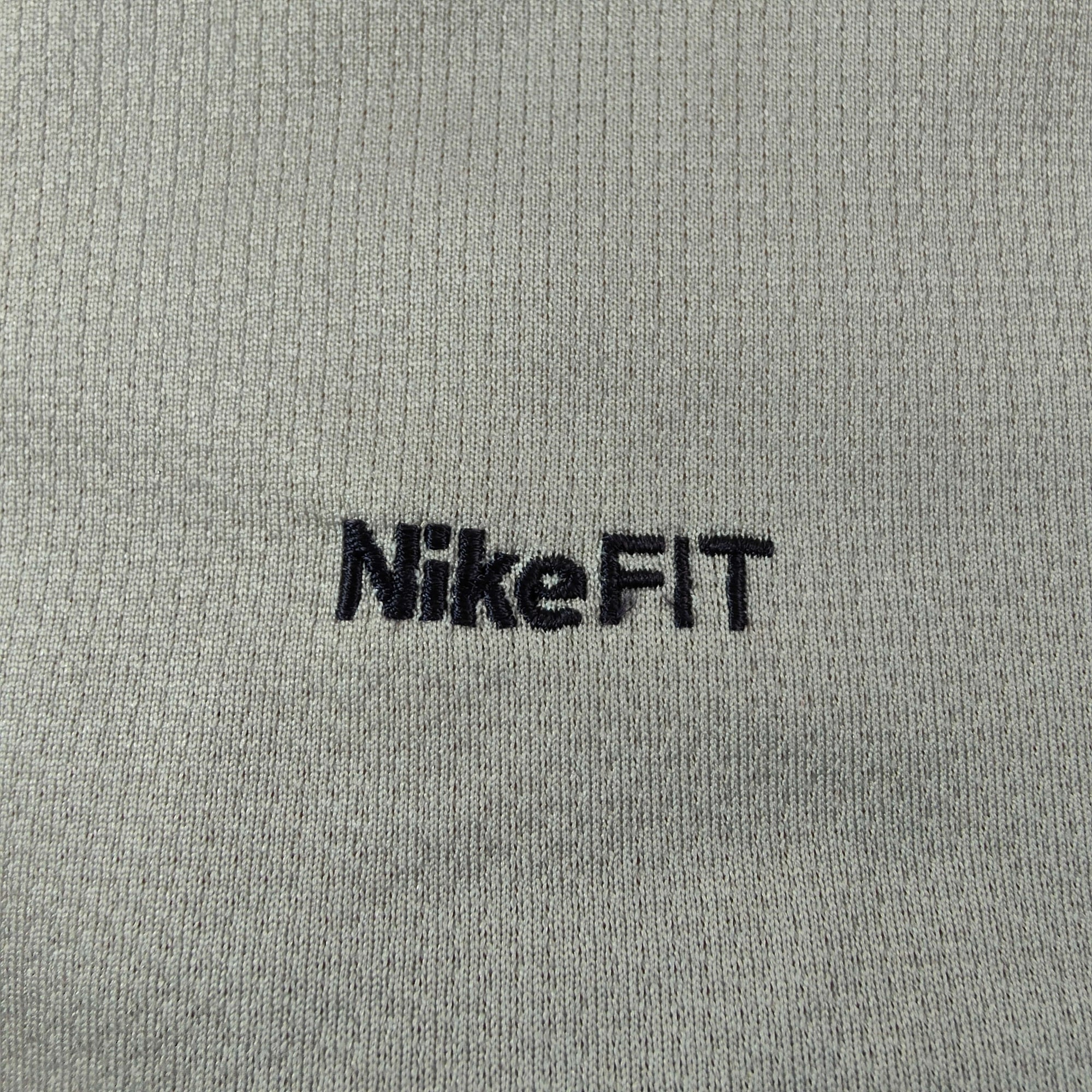 2008-09 PSG Away Shirt Makelele 