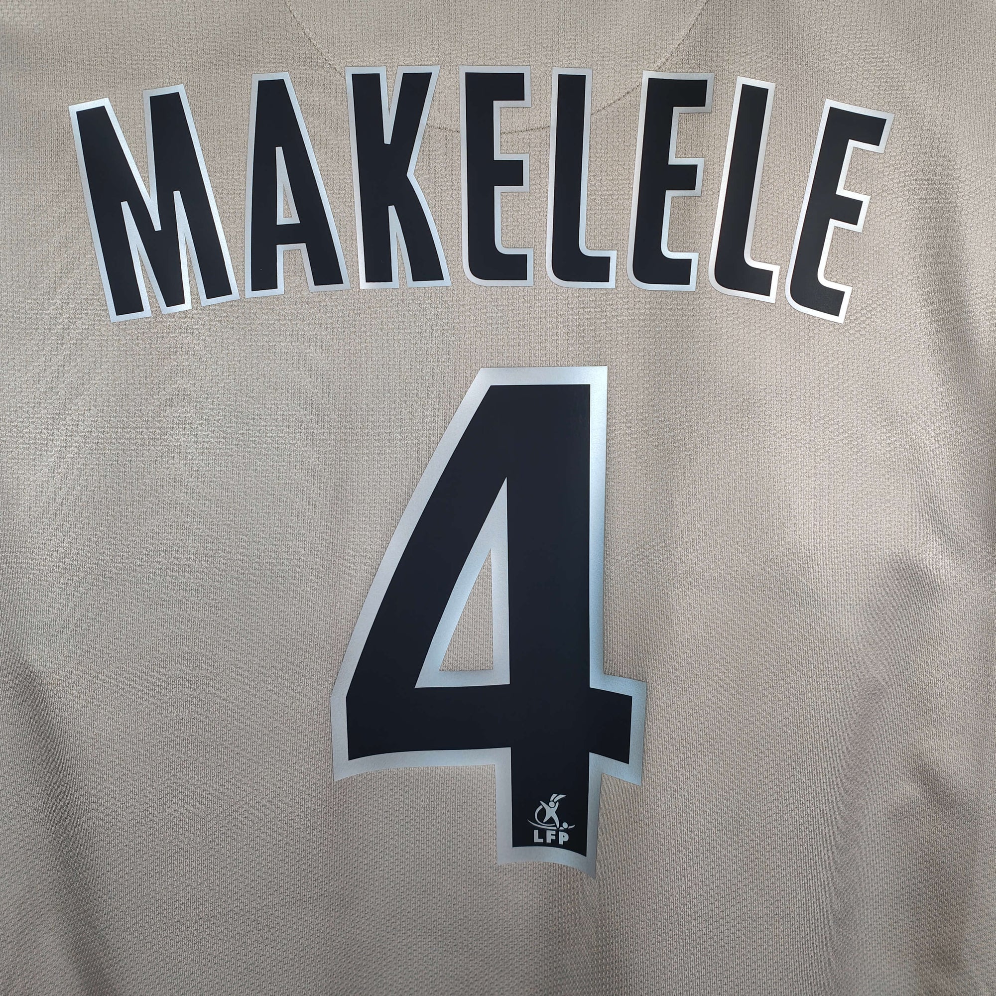 2008-09 PSG Away Shirt Makelele 