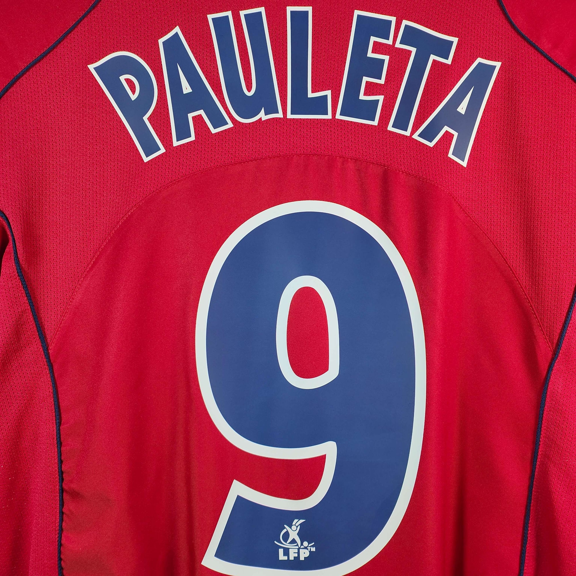 2004-05 PSG Away Shirt Pauleta 