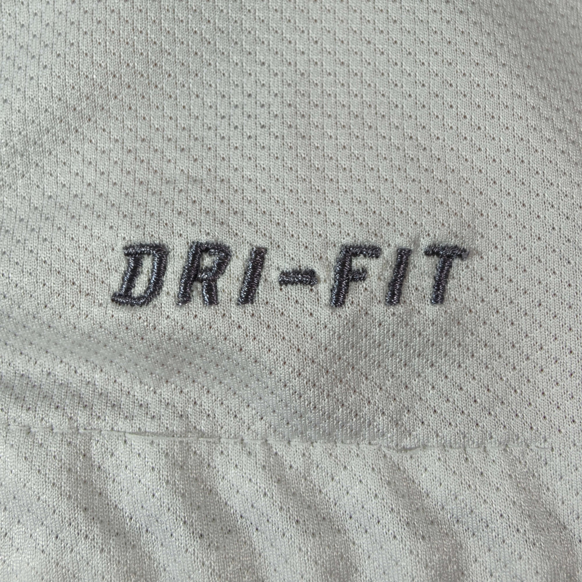 2010-11 Juventus Away Shirt Del Piero 