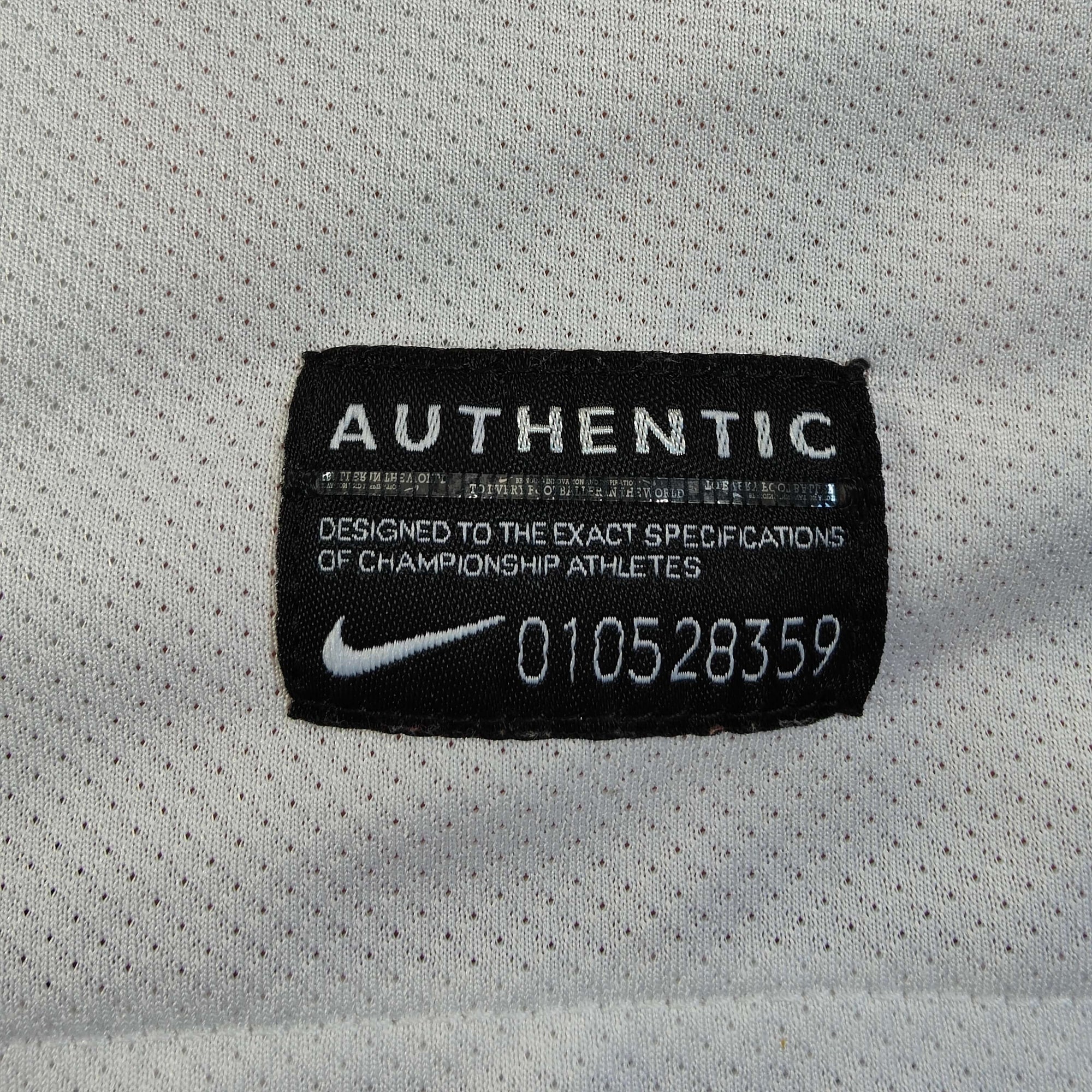 2010-11 Juventus Away Shirt Del Piero 