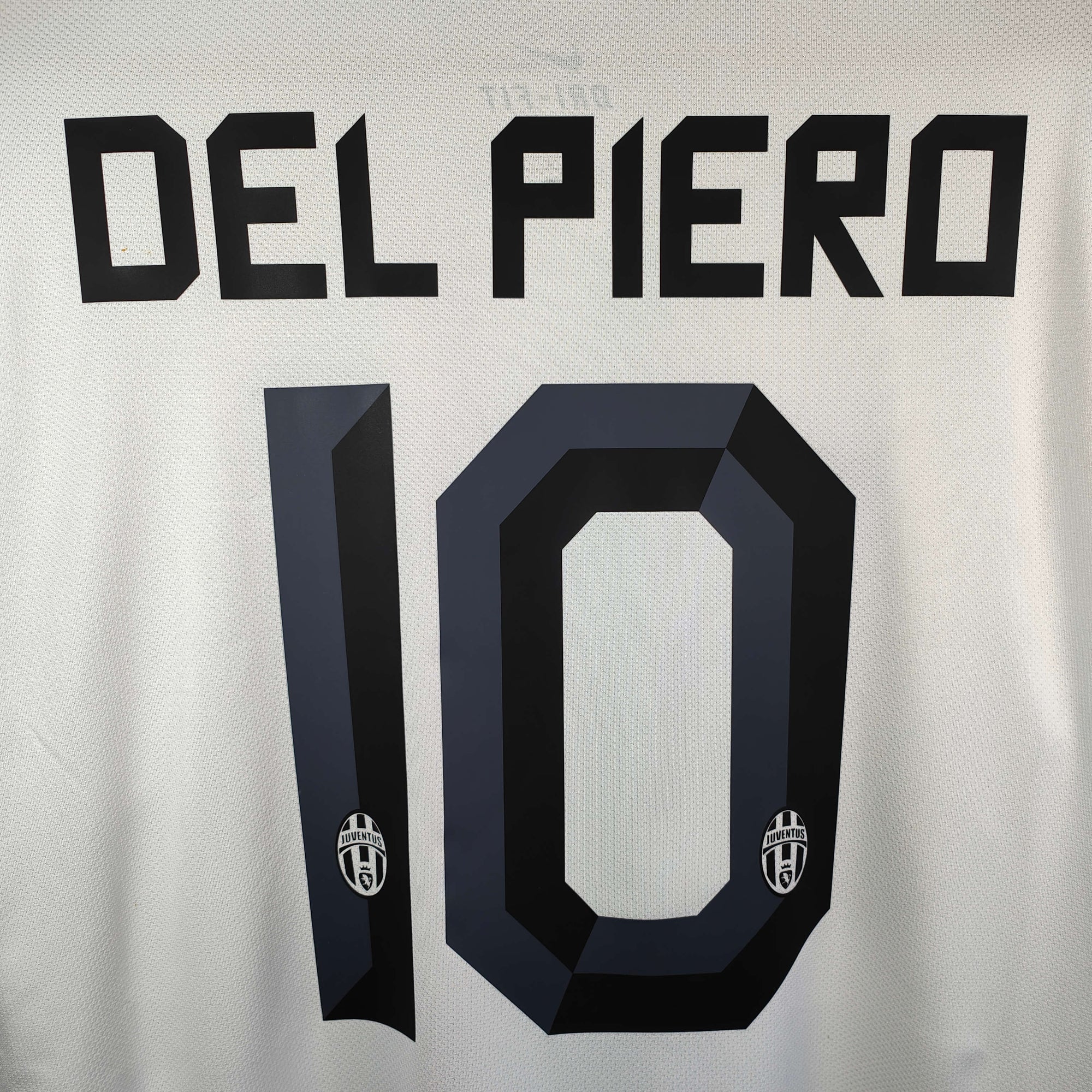 2010-11 Juventus Away Shirt Del Piero 