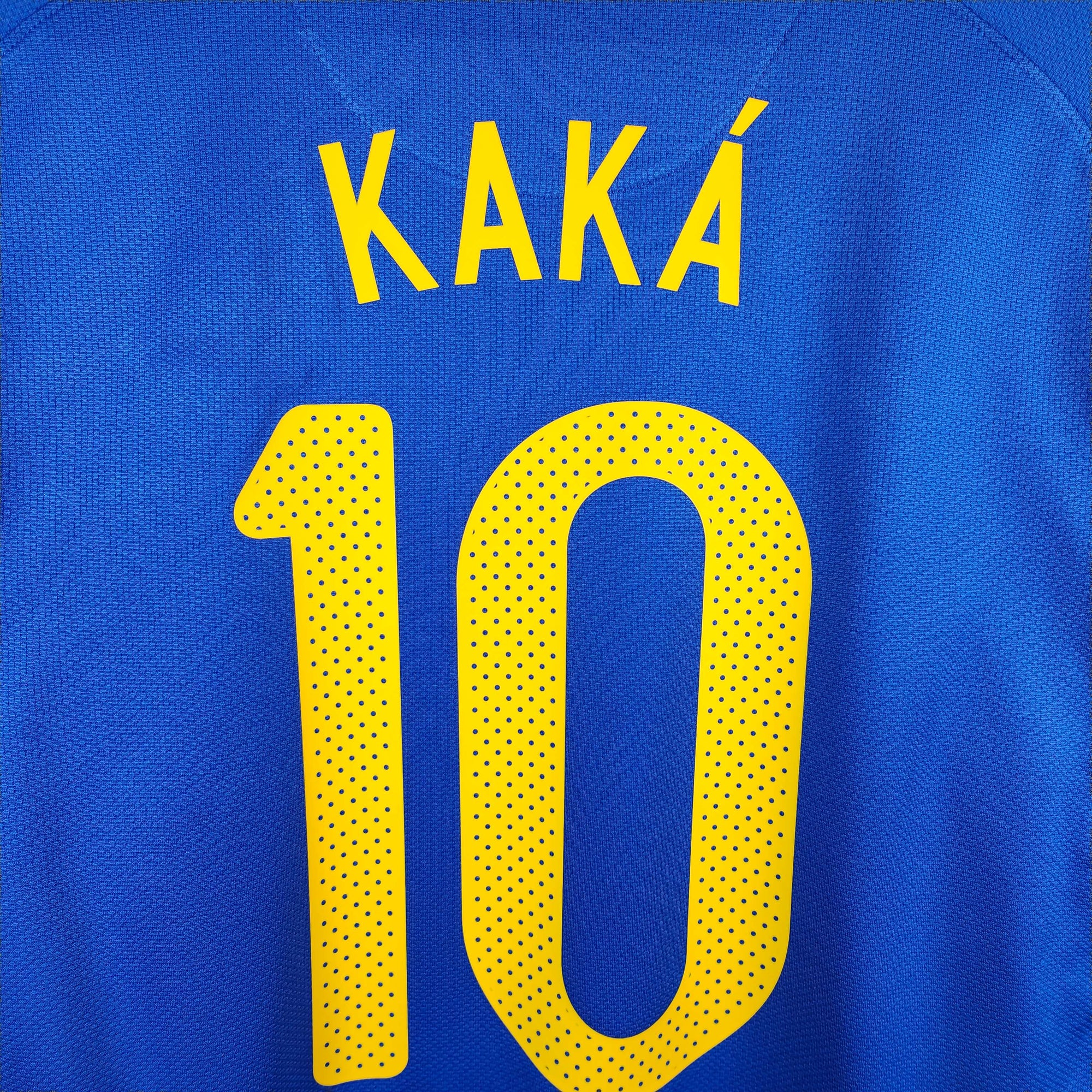 2010-11 Brazil Away Shirt Kaká 