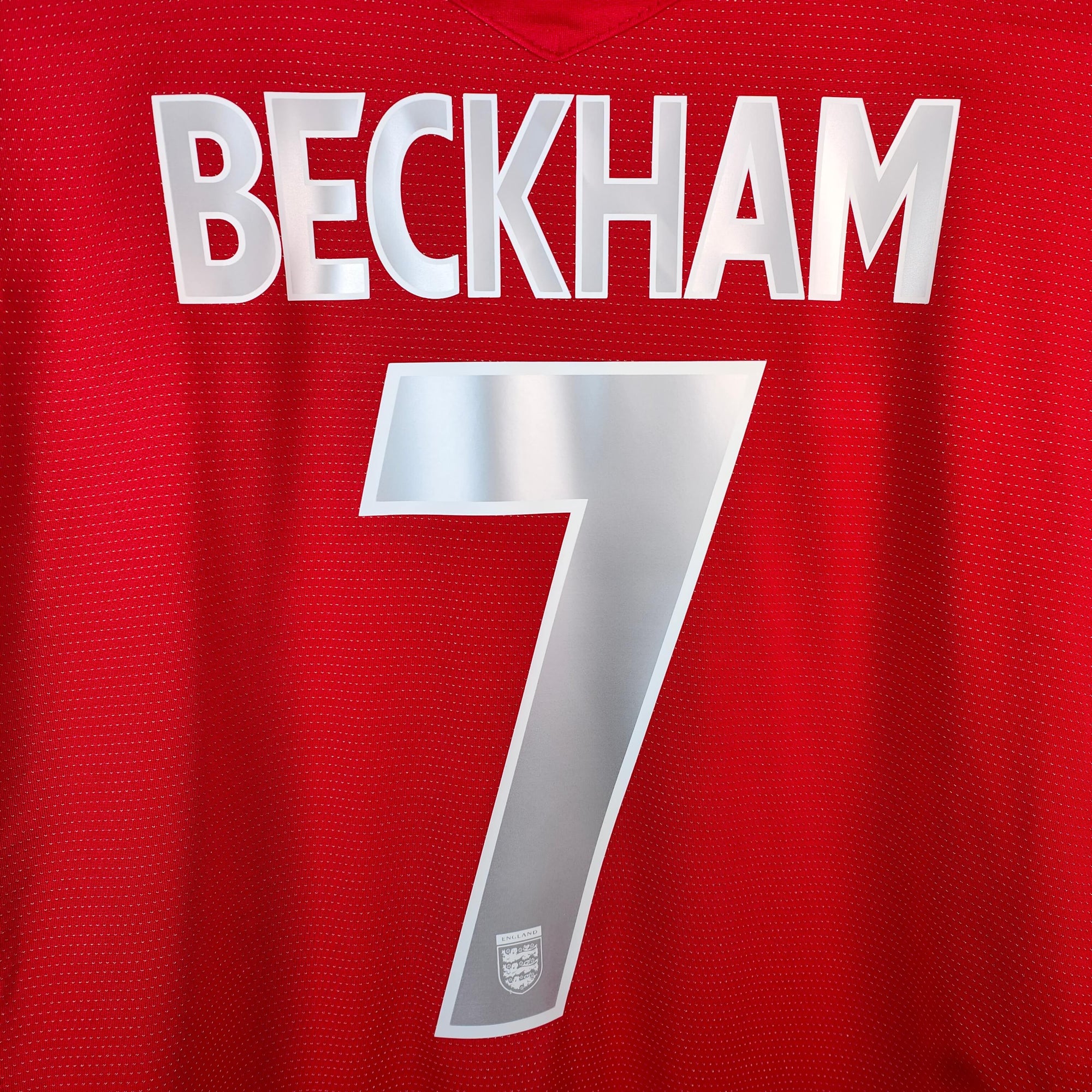 2004-06 England Away Shirt Beckham 