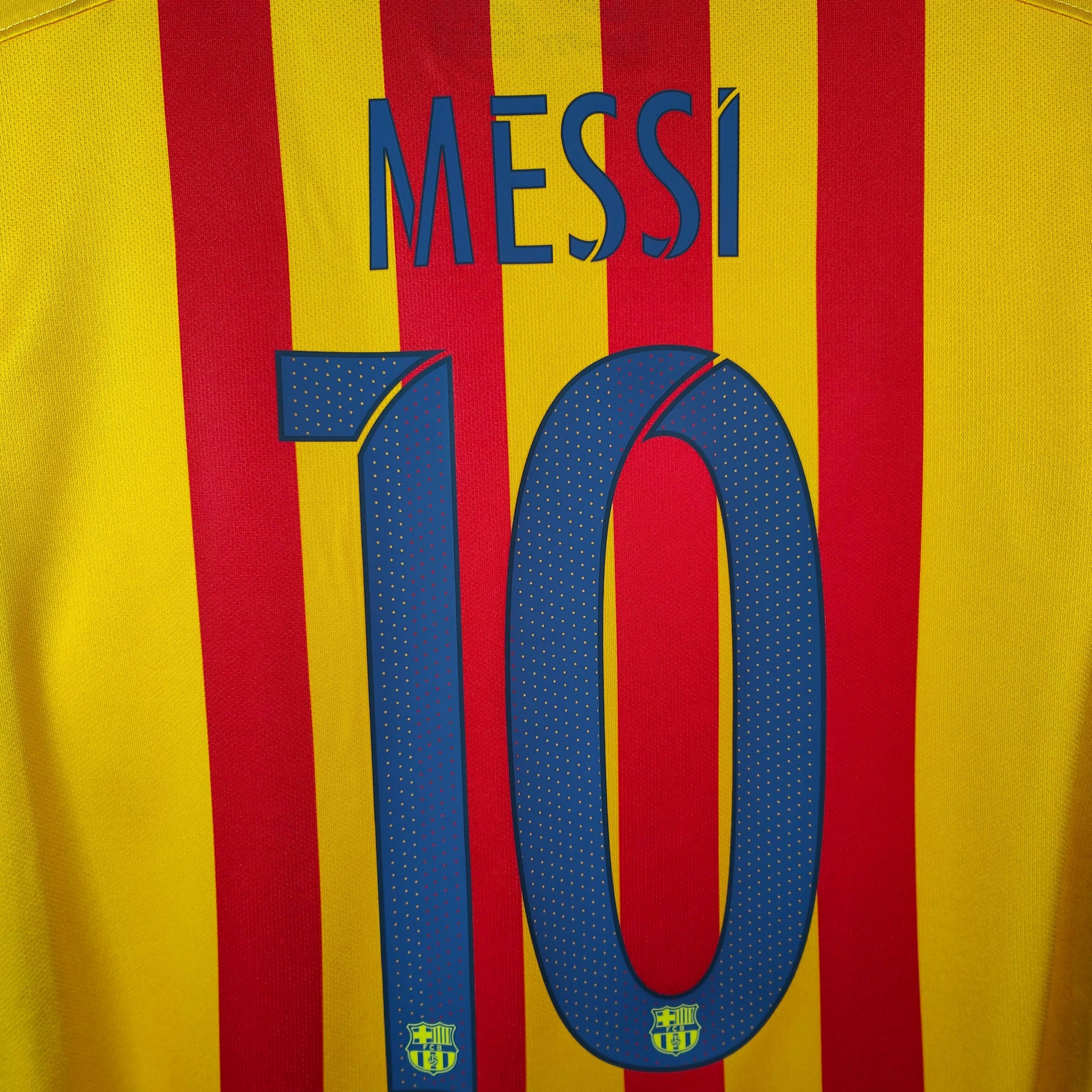 2015-16 FC Barcelona Away Shirt Messi 