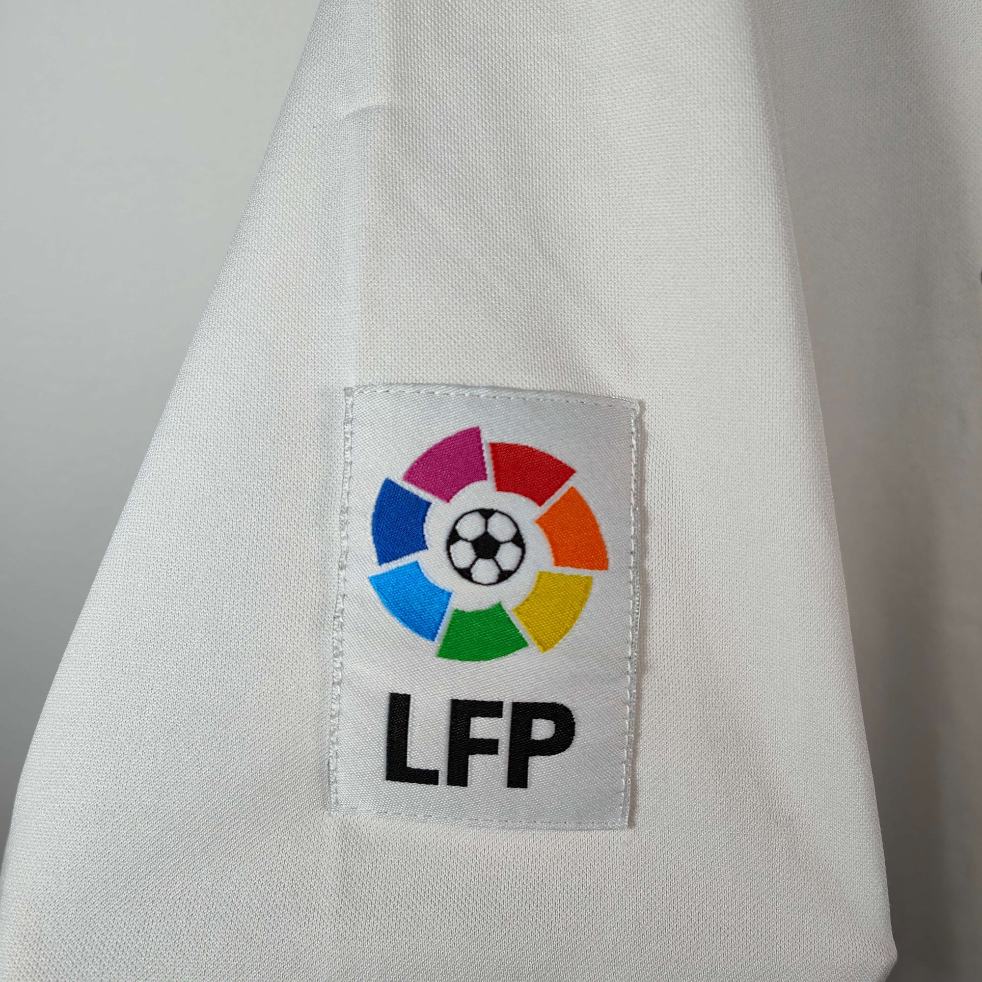 2002-03 Real Madrid Home Shirt Ronaldo 