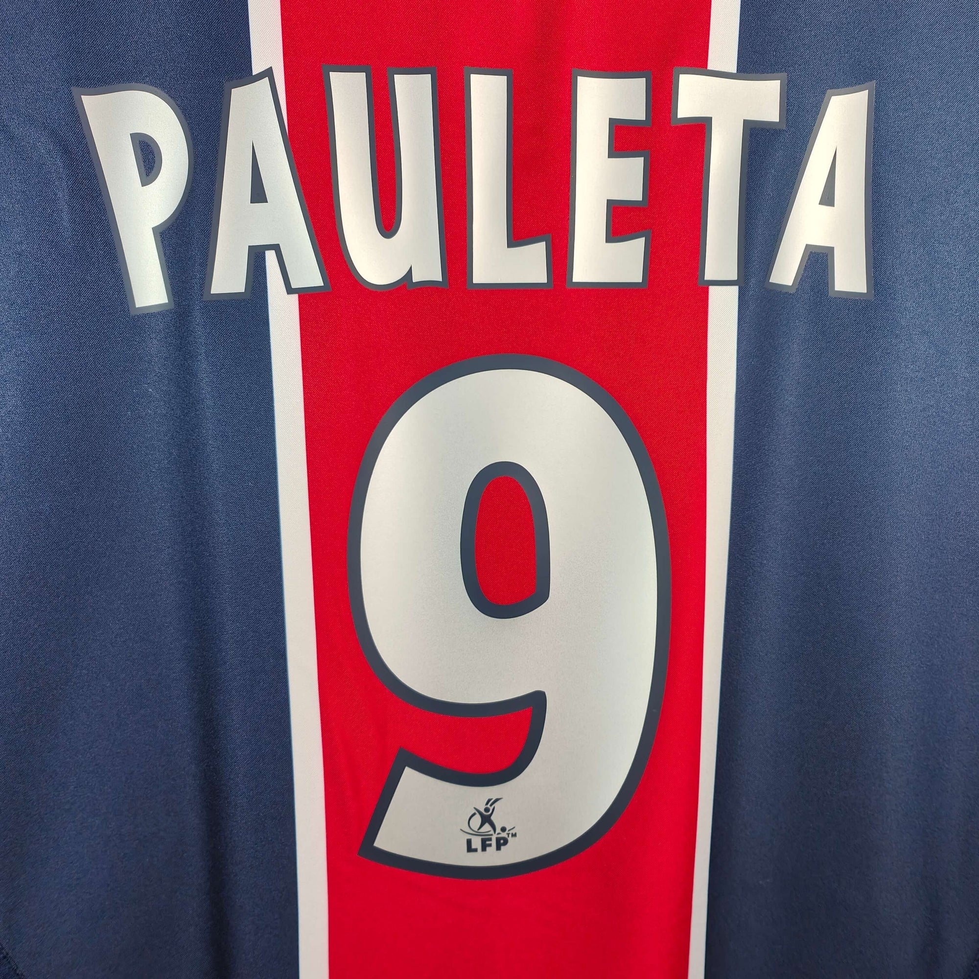 2005-06 PSG Home Shirt Pauleta 