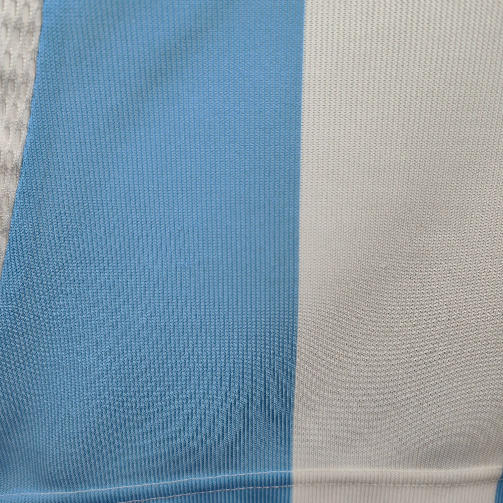 2002-04 Argentina Home Shirt Batistuta 