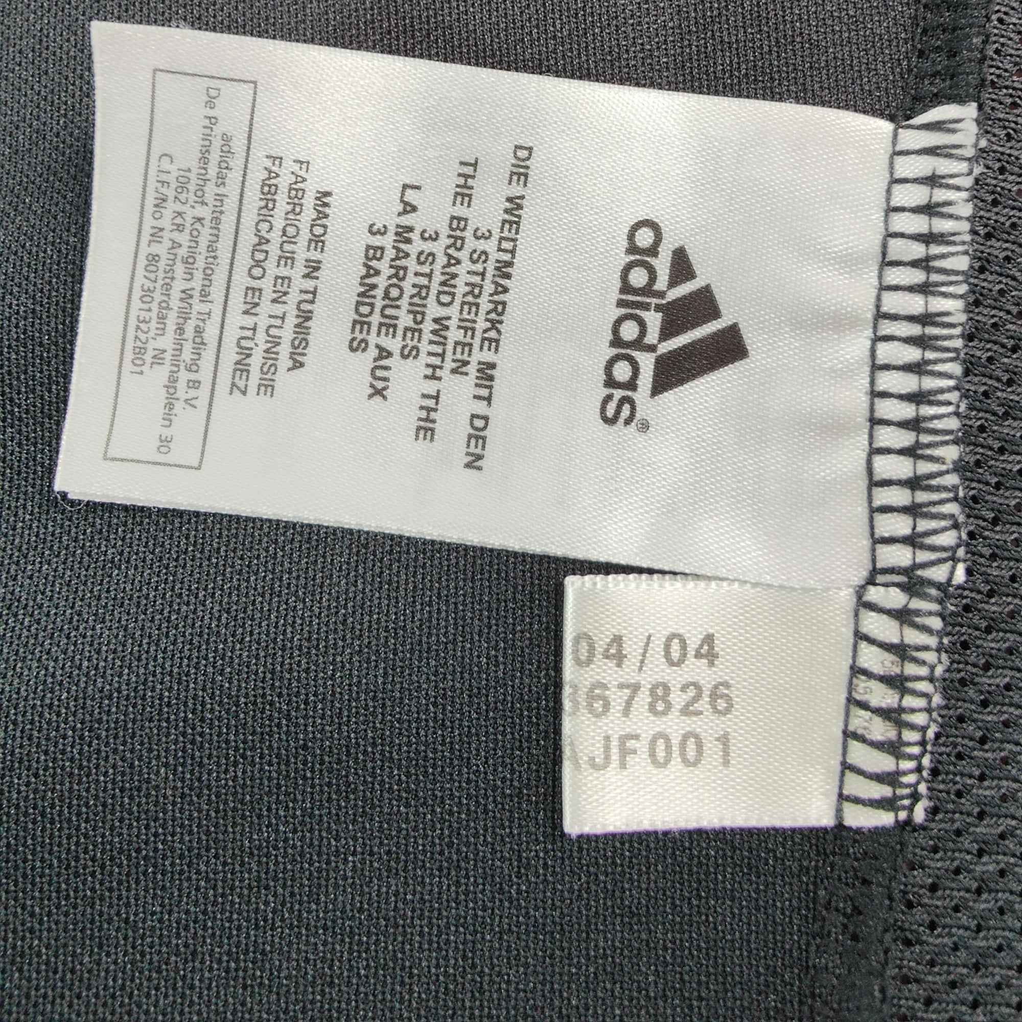 2004-05 Real Madrid Away Shirt Zidane 