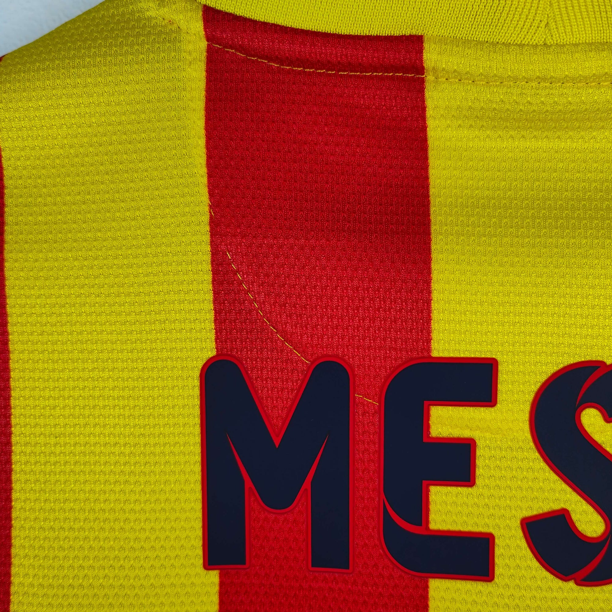 2013-15 FC Barcelona Away Shirt Messi 