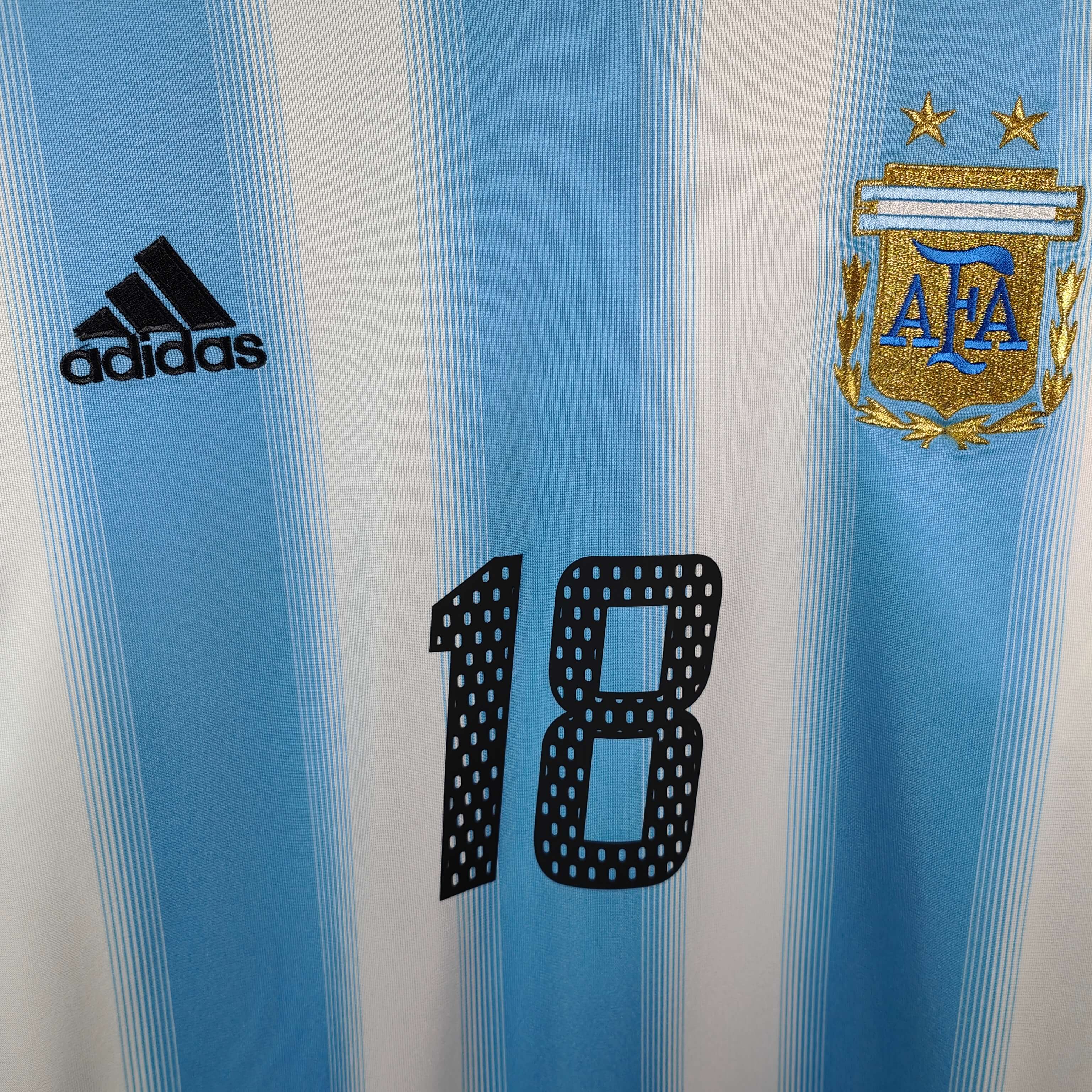 2004-05 Argentina Home Shirt Messi #18 - 9.5/10 - (L) – 645789