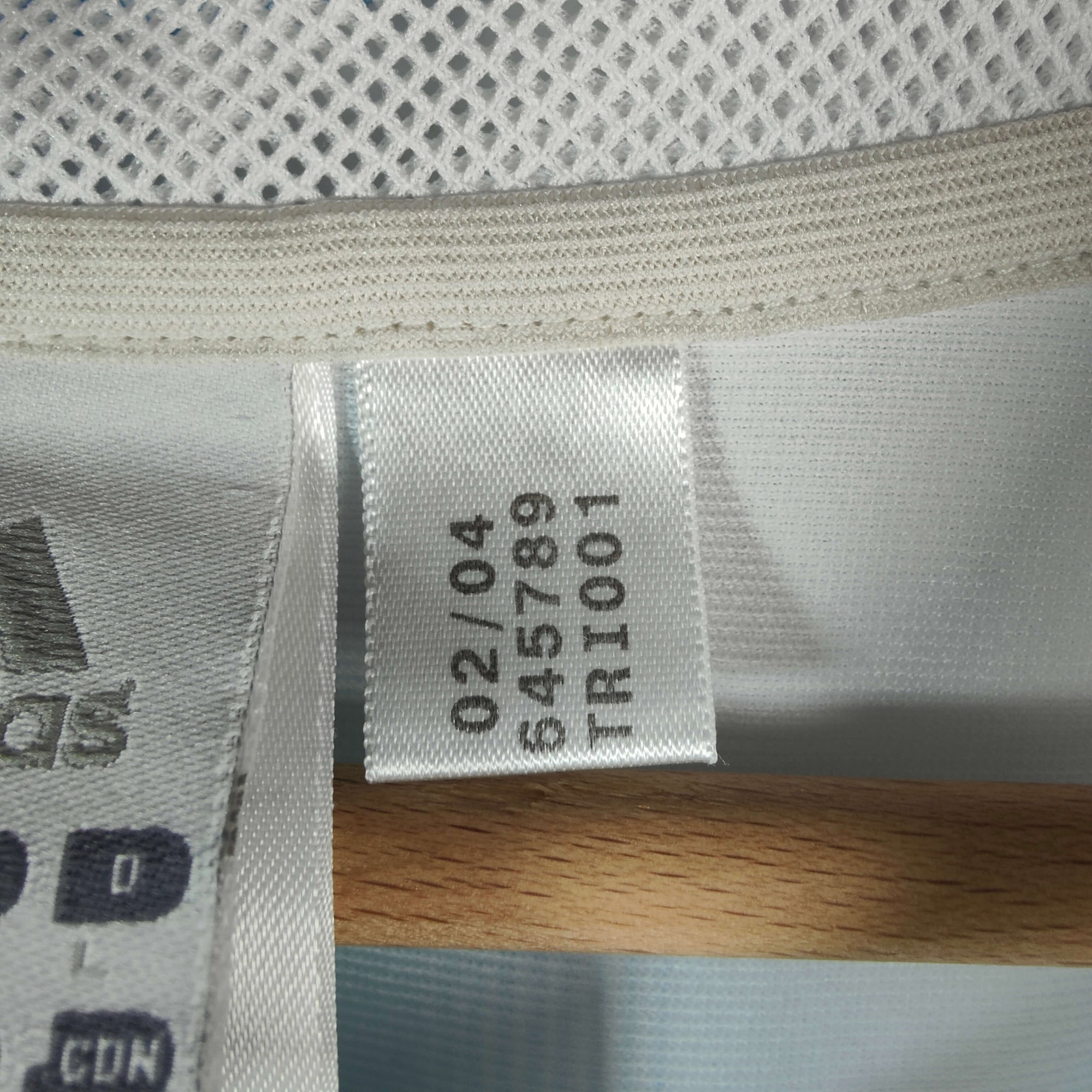 2004-05 Argentina Home Shirt Messi 