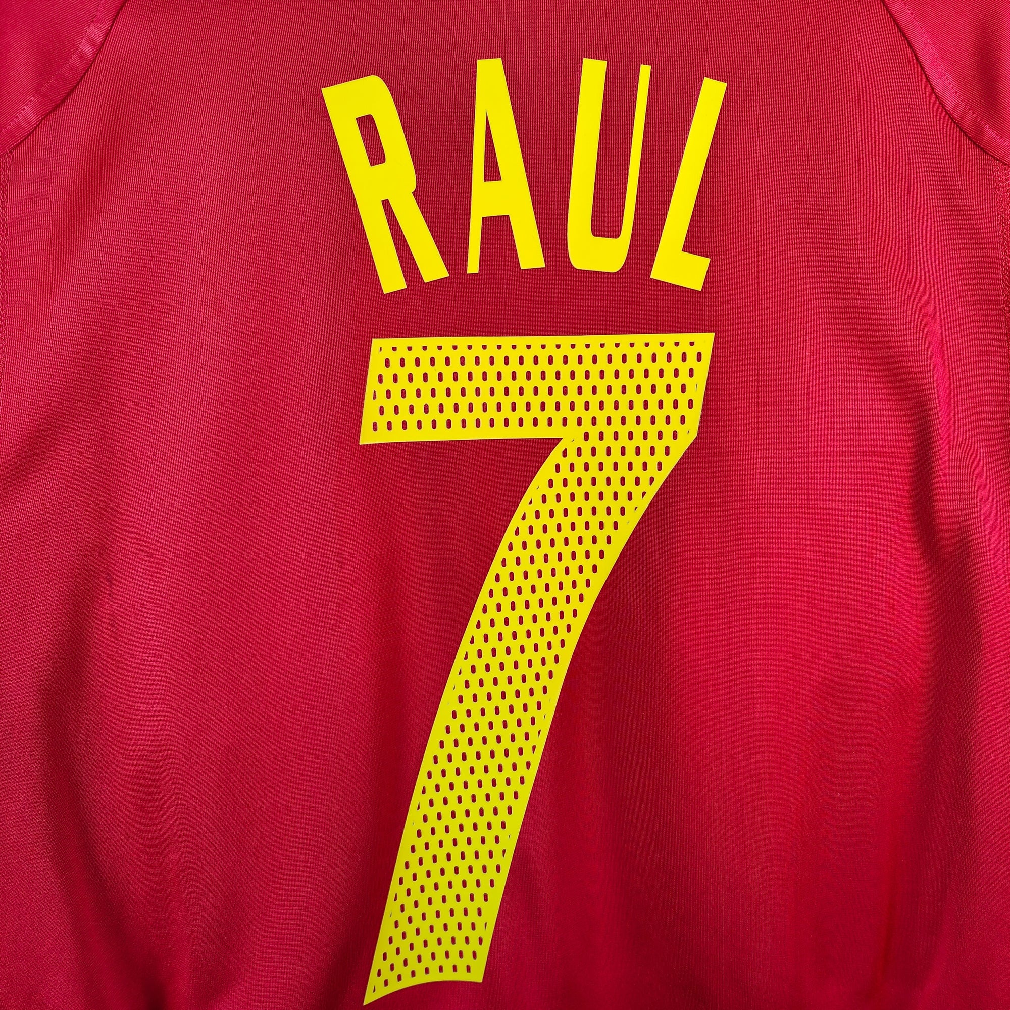 2004-06 Spain Home Shirt Raul 