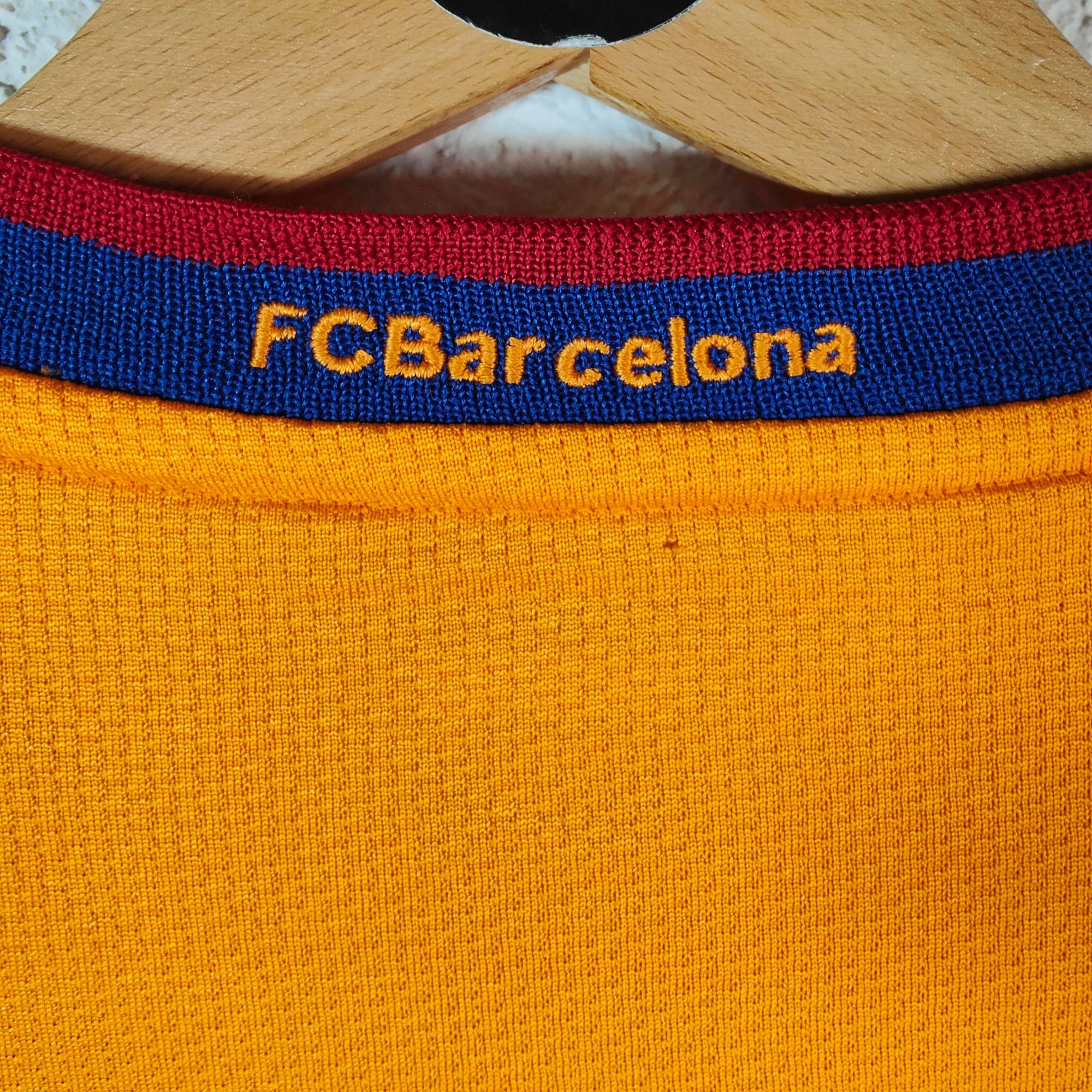 2006-07 FC Barcelona Auswärts Trikot Ronaldinho 