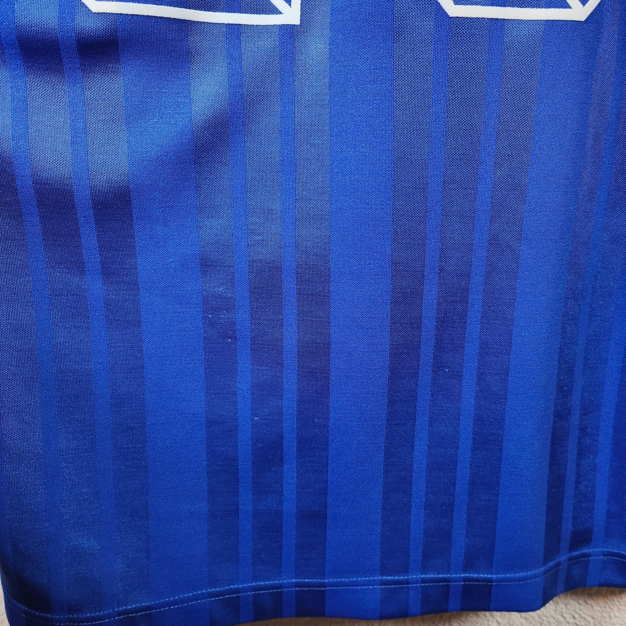 1992-93 France Home Shirt Cantona 