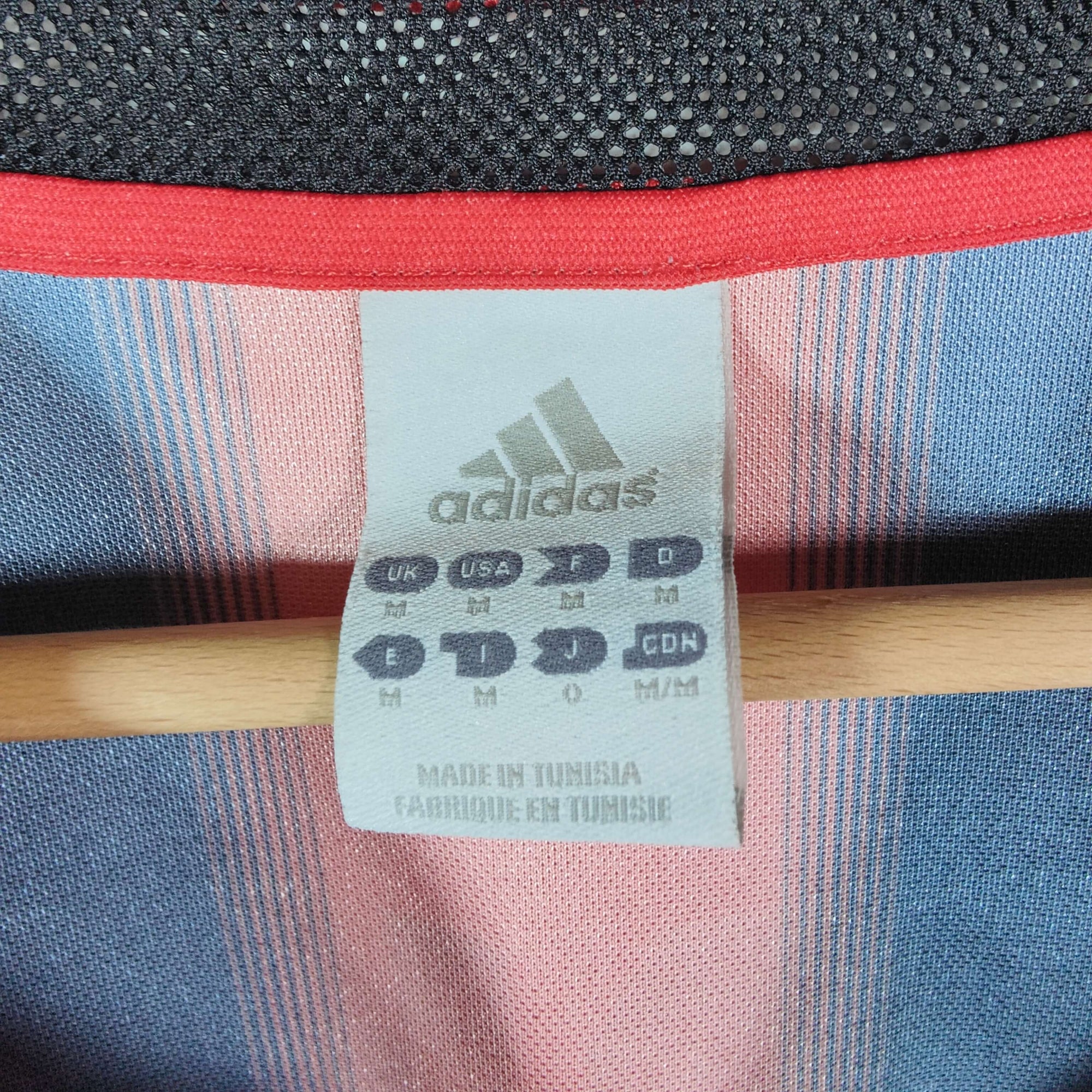 2004-05 AC Milan Home Shirt Kaká 