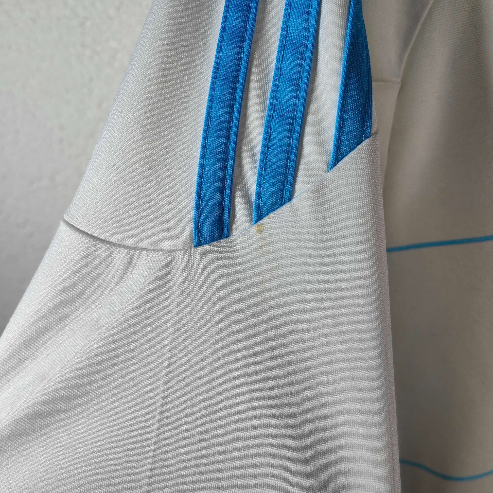 2010-11 Olympique Marseille Home Shirt Lucho 