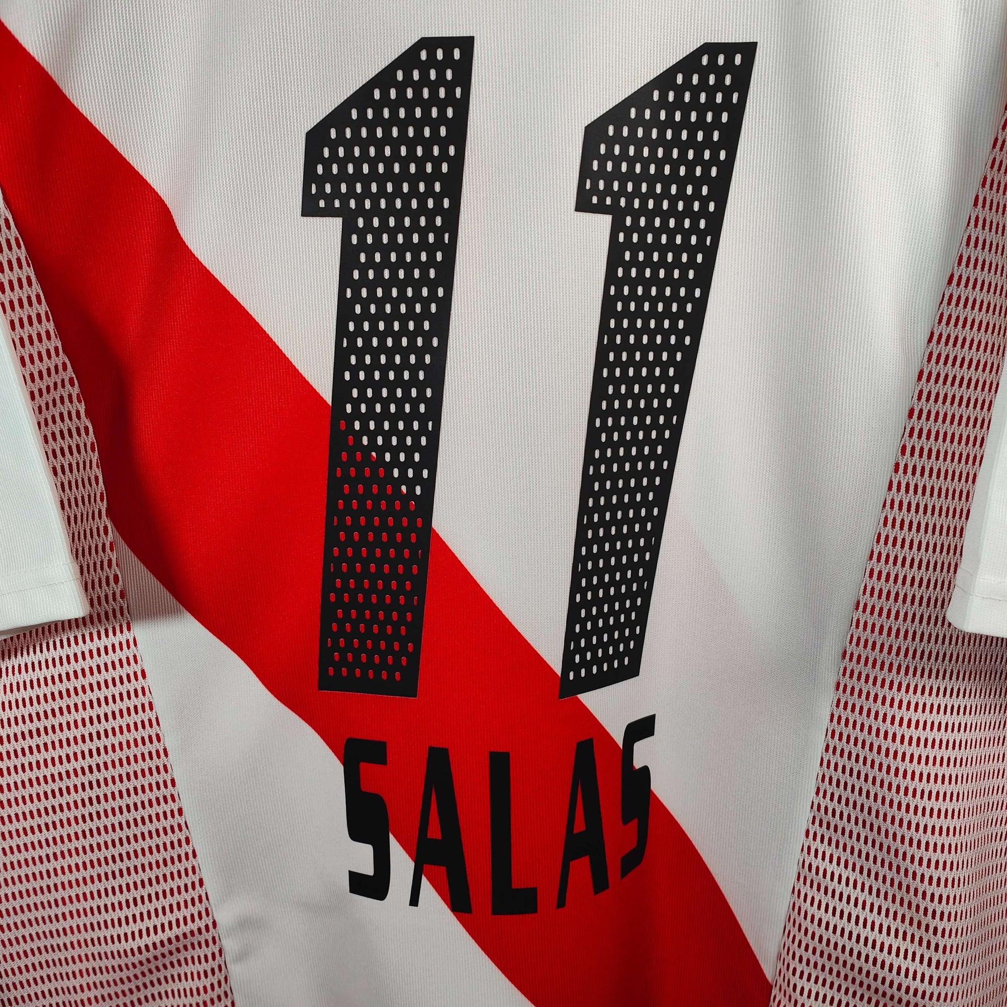 2003-04 River Plate Home Shirt Salas 