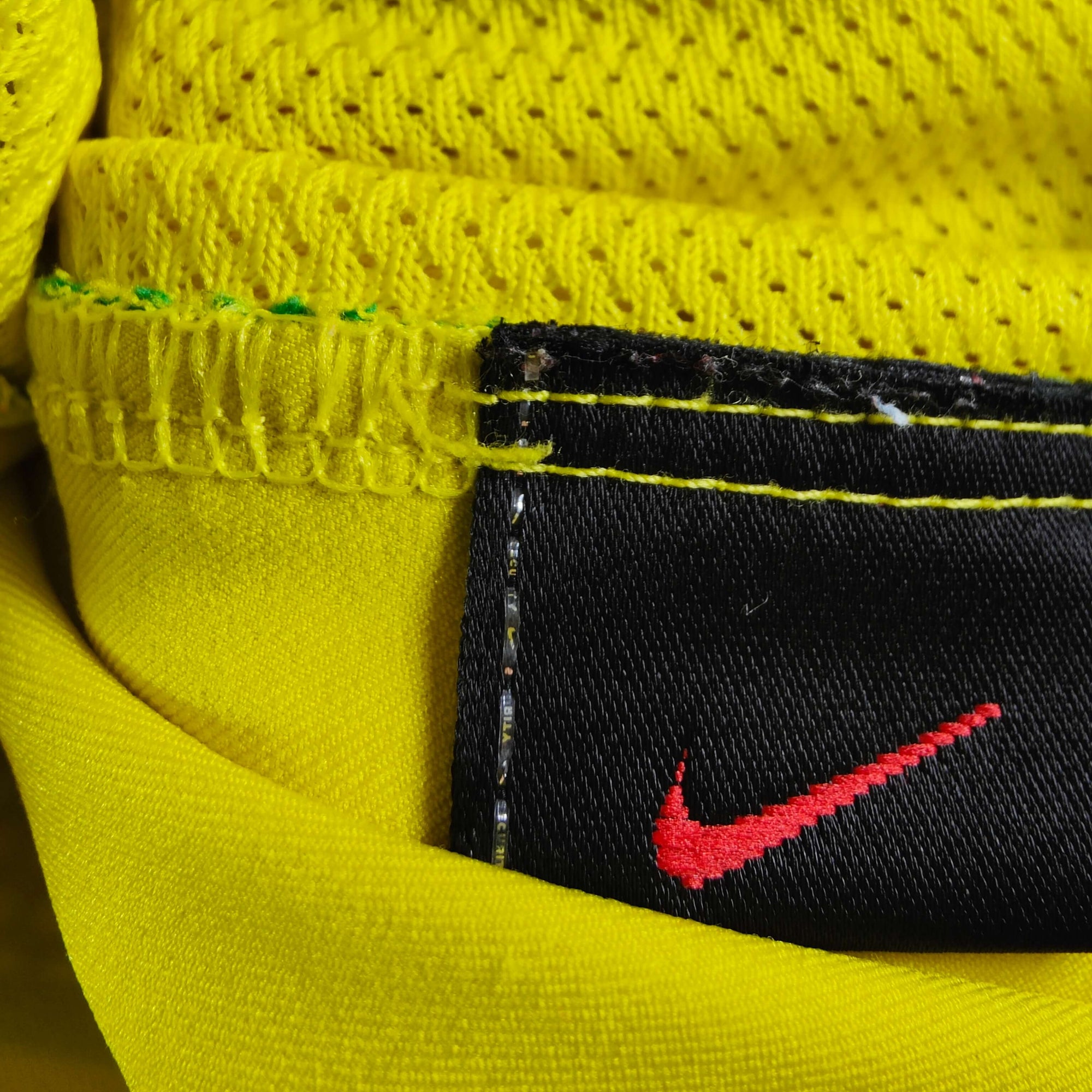 2004-06 Brazil Home Shirt Ronaldo 