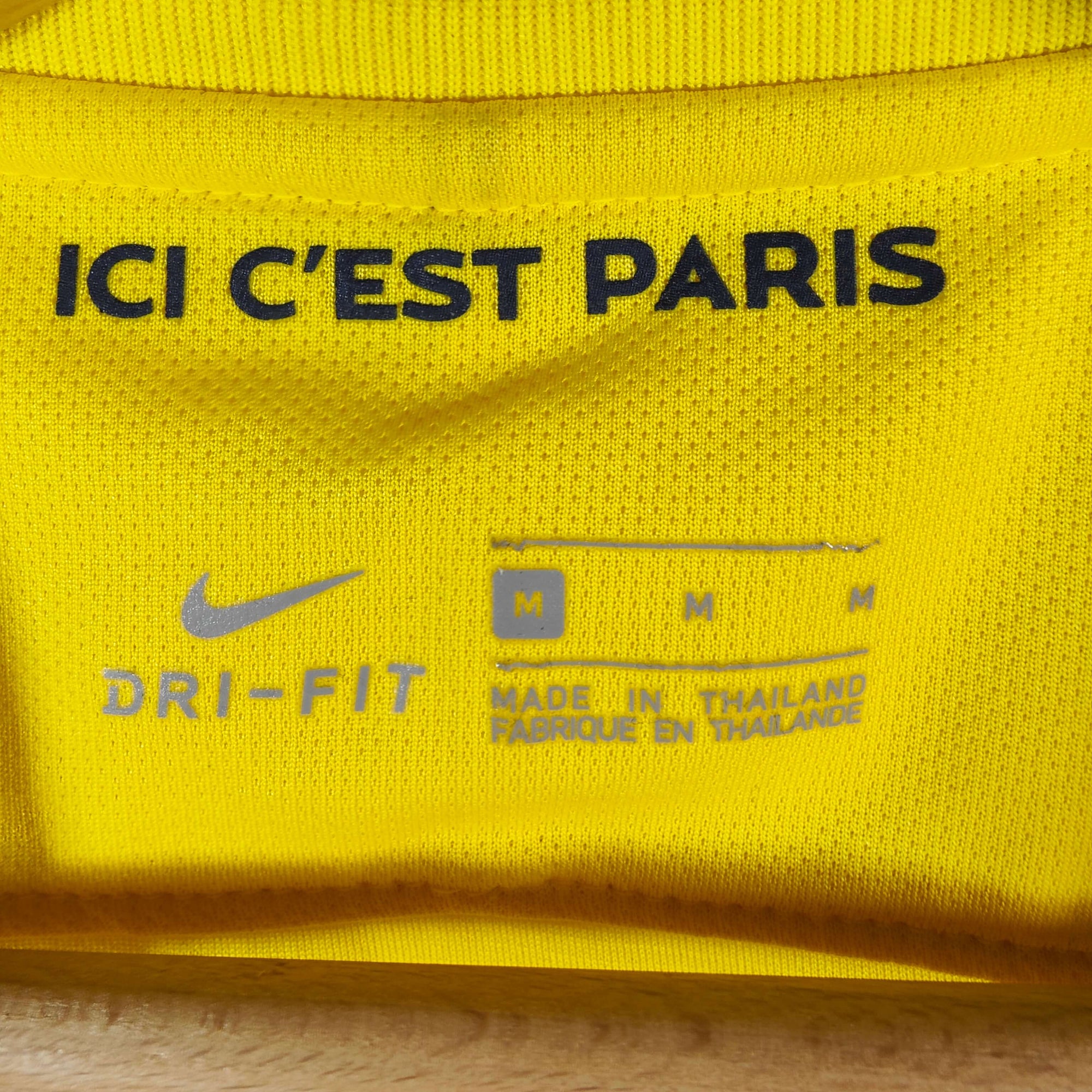 2017-18 PSG Away Shirt Mbappé 