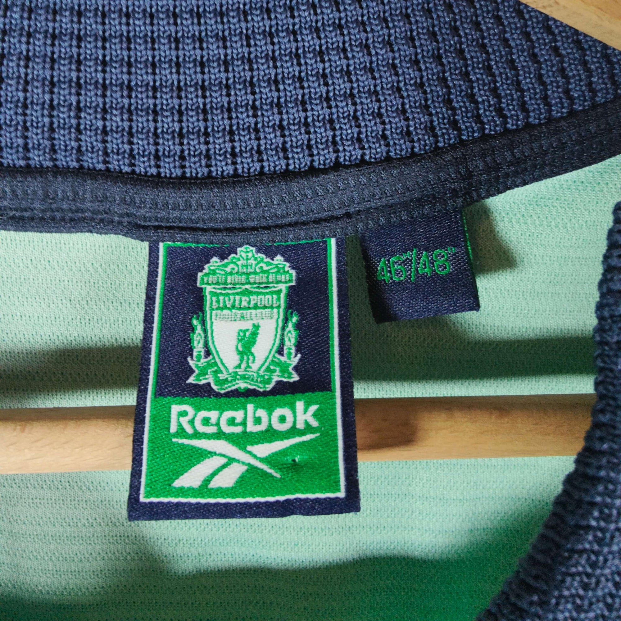 1999-00 Liverpool Away Shirt Henchoz 