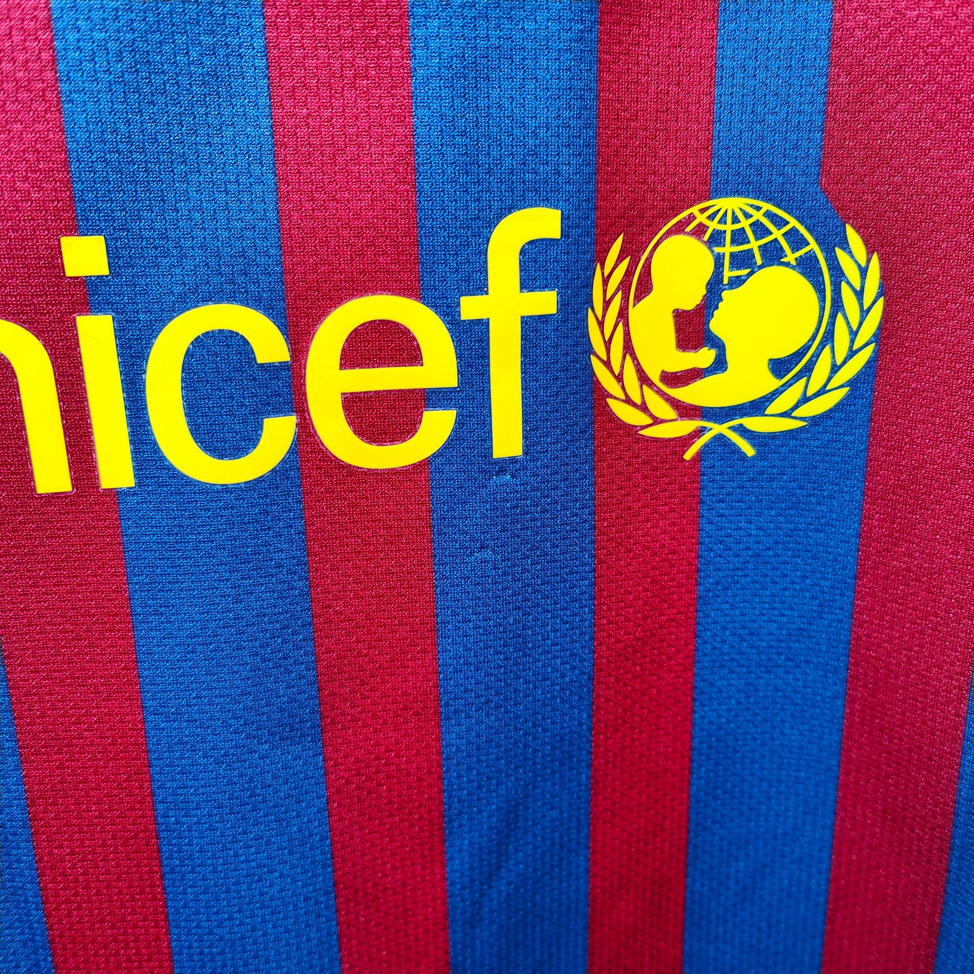 2011-12 FC Barcelona Home Shirt Messi 