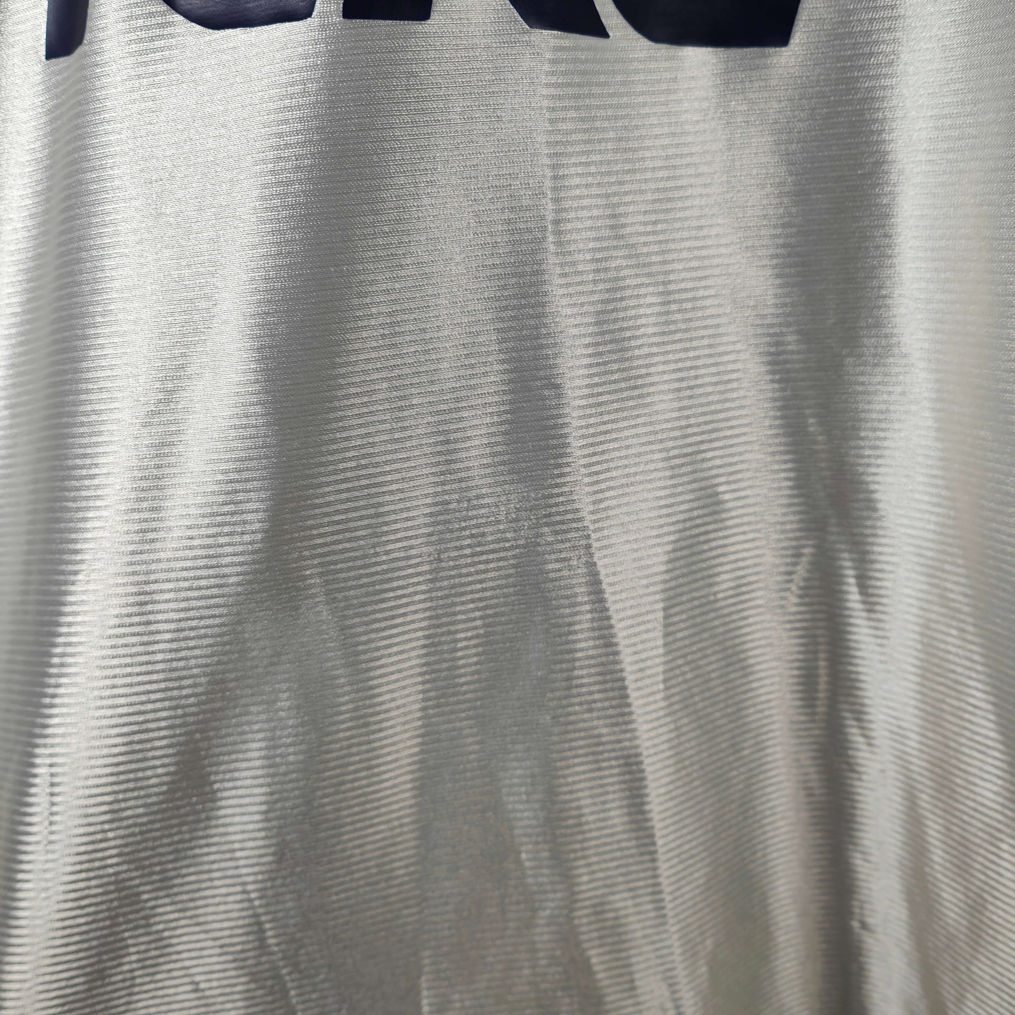 1998-00 Real Madrid Home Shirt Anelka 