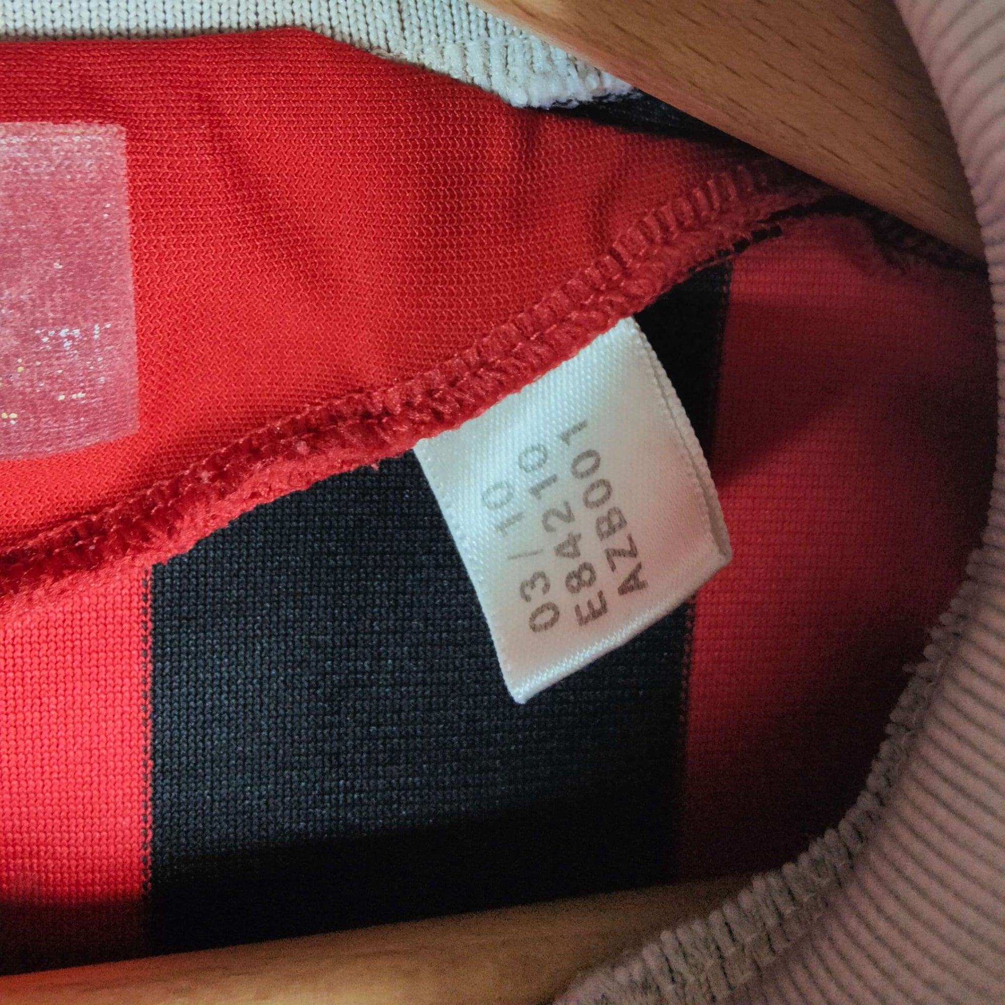 2009-10 AC Milan Home Shirt Ronaldinho 