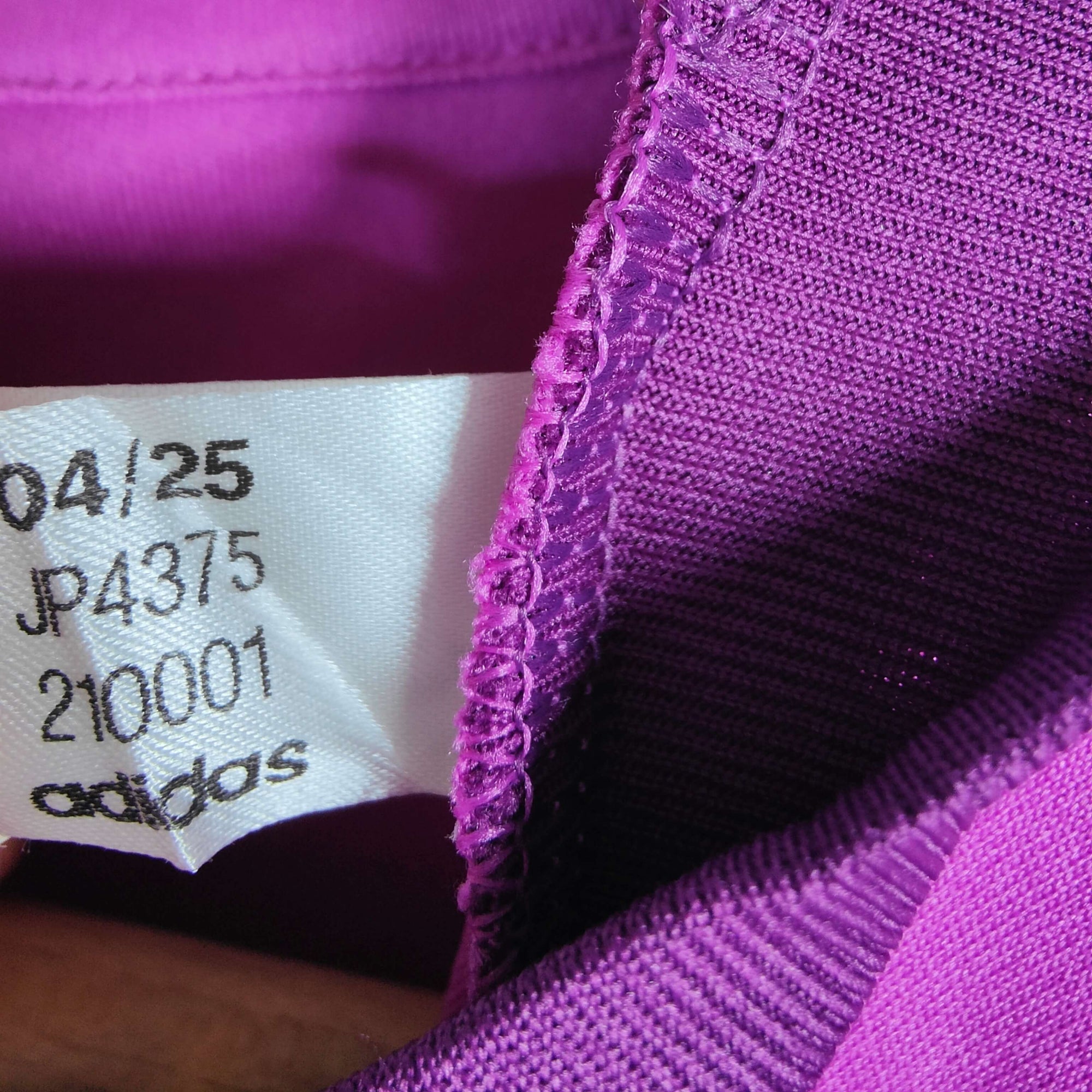 2025-26 Servette GK2 Shirt SIGNED Mall 