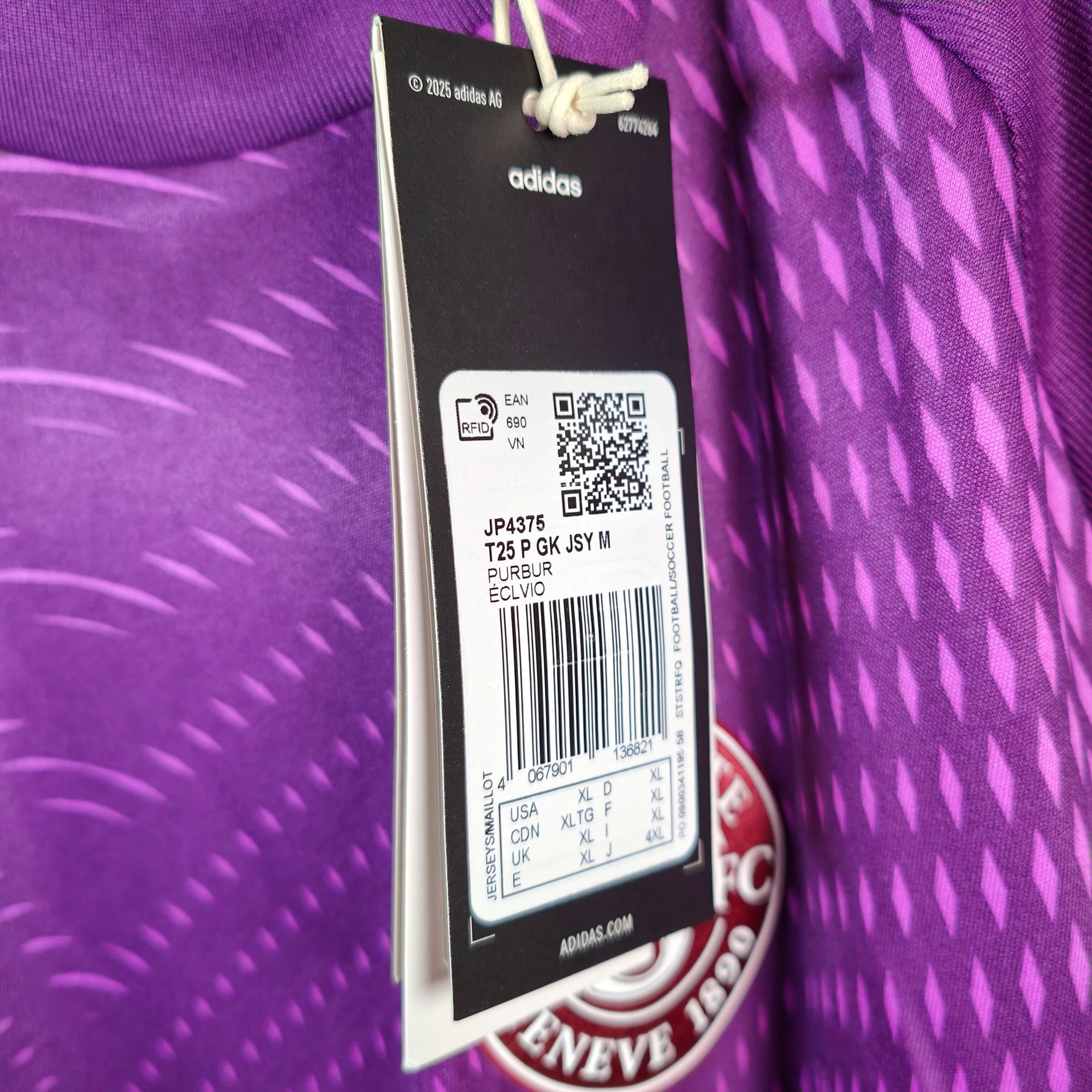 2025-26 Servette GK2 Shirt SIGNED Mall 