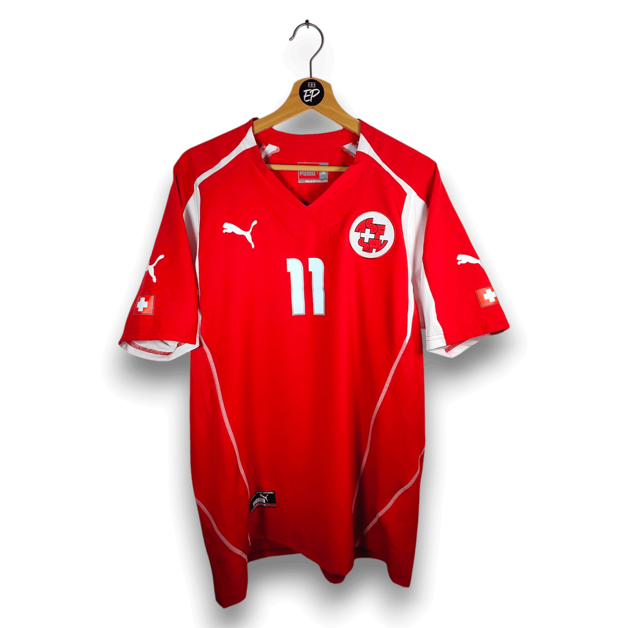 2004-06 Switzerland Home Shirt Chapuisat 