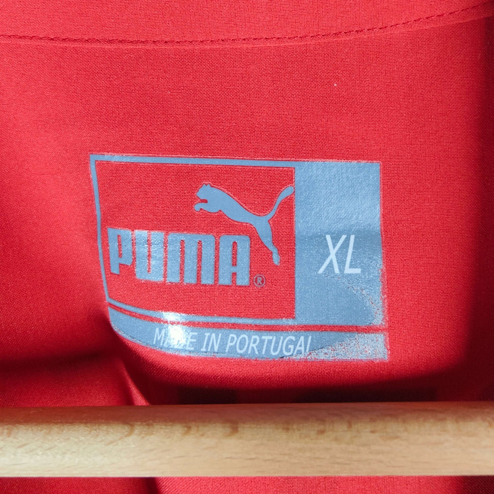 2004-06 Switzerland Home Shirt Chapuisat 