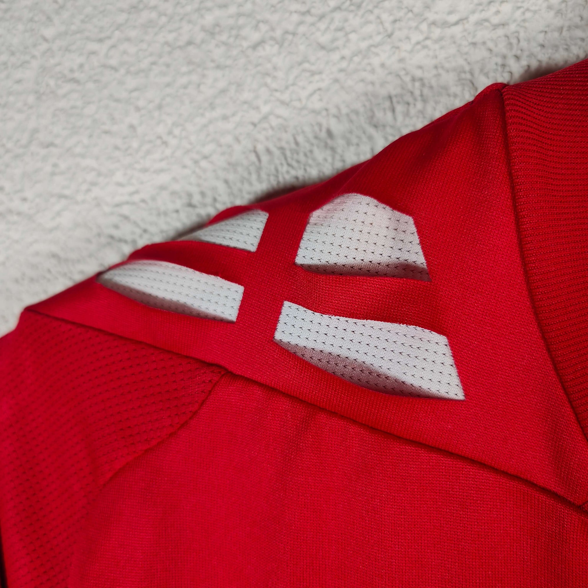 2006-08 England Away Shirt Gerrard 