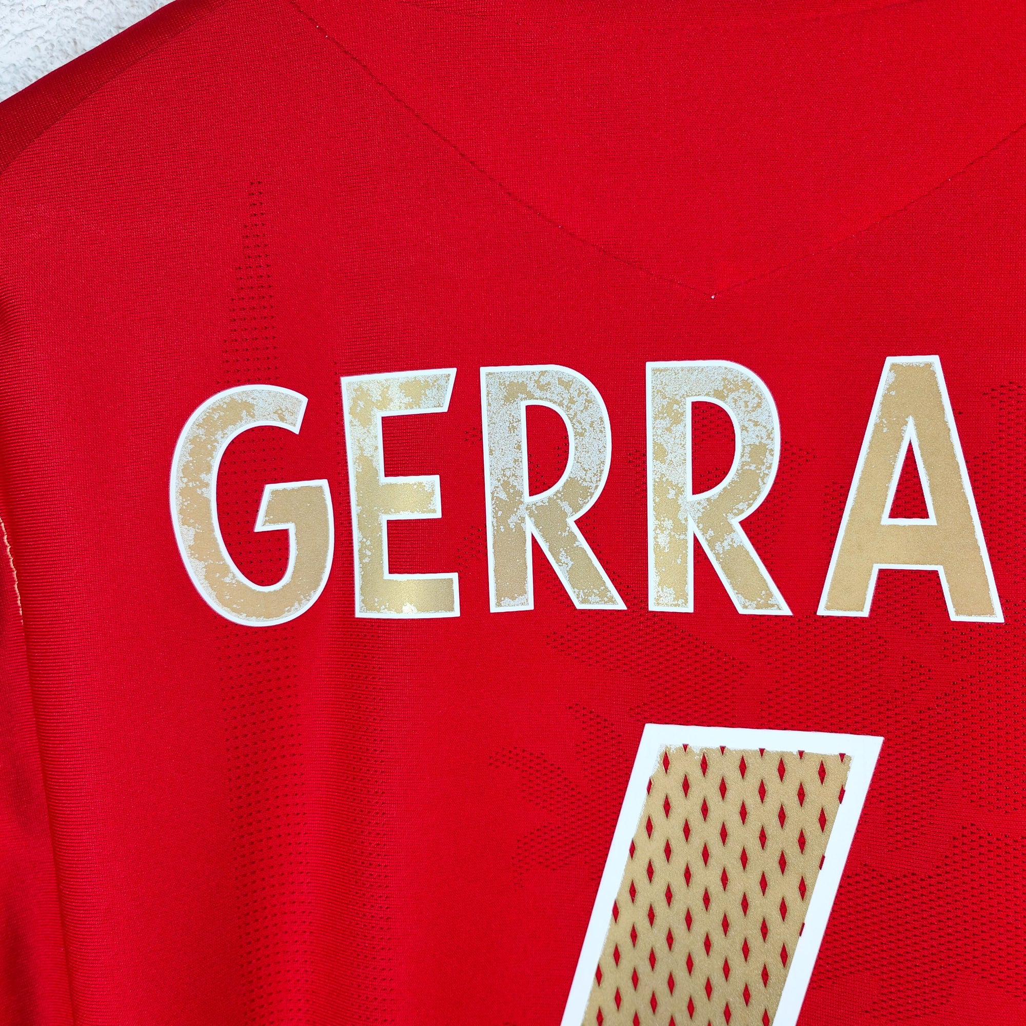 2006-08 England Away Shirt Gerrard 