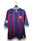 2005-06 FC Barcelona Home Shirt Ronaldinho 