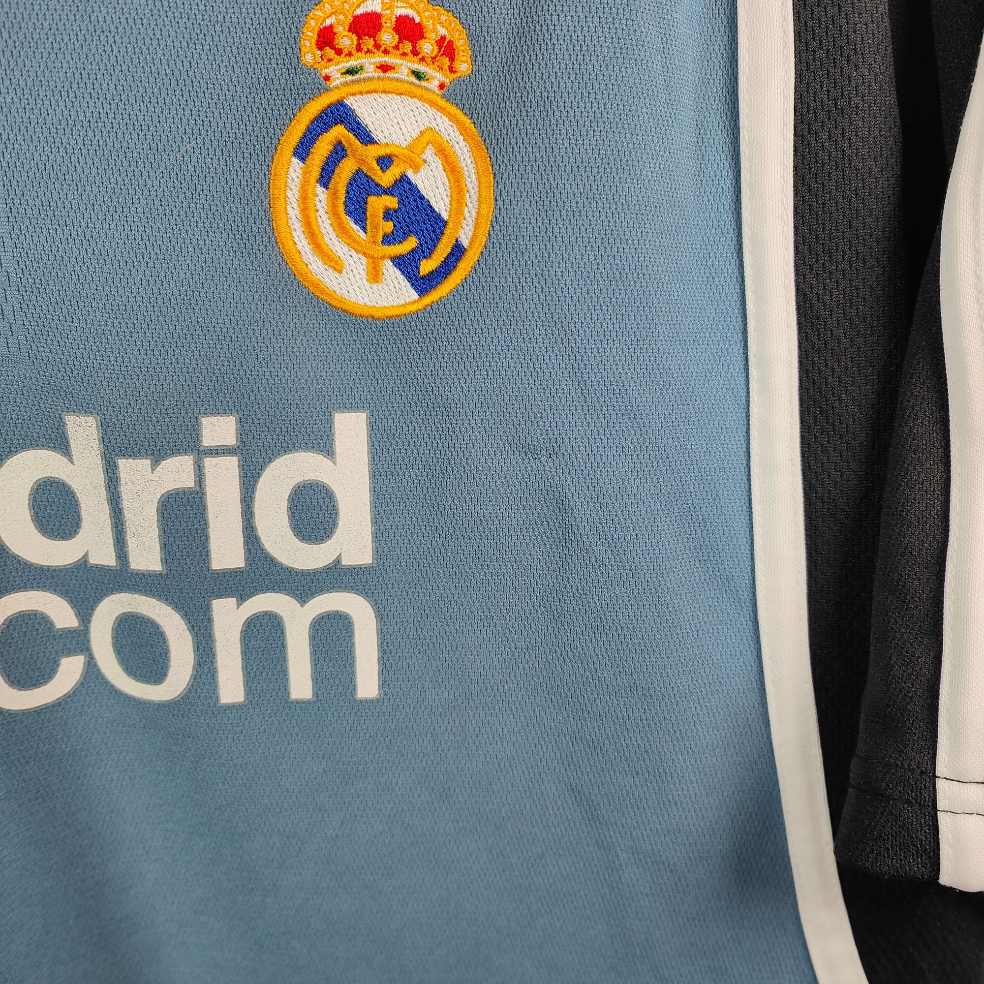 2001-02 Real Madrid Third Shirt Zidane 