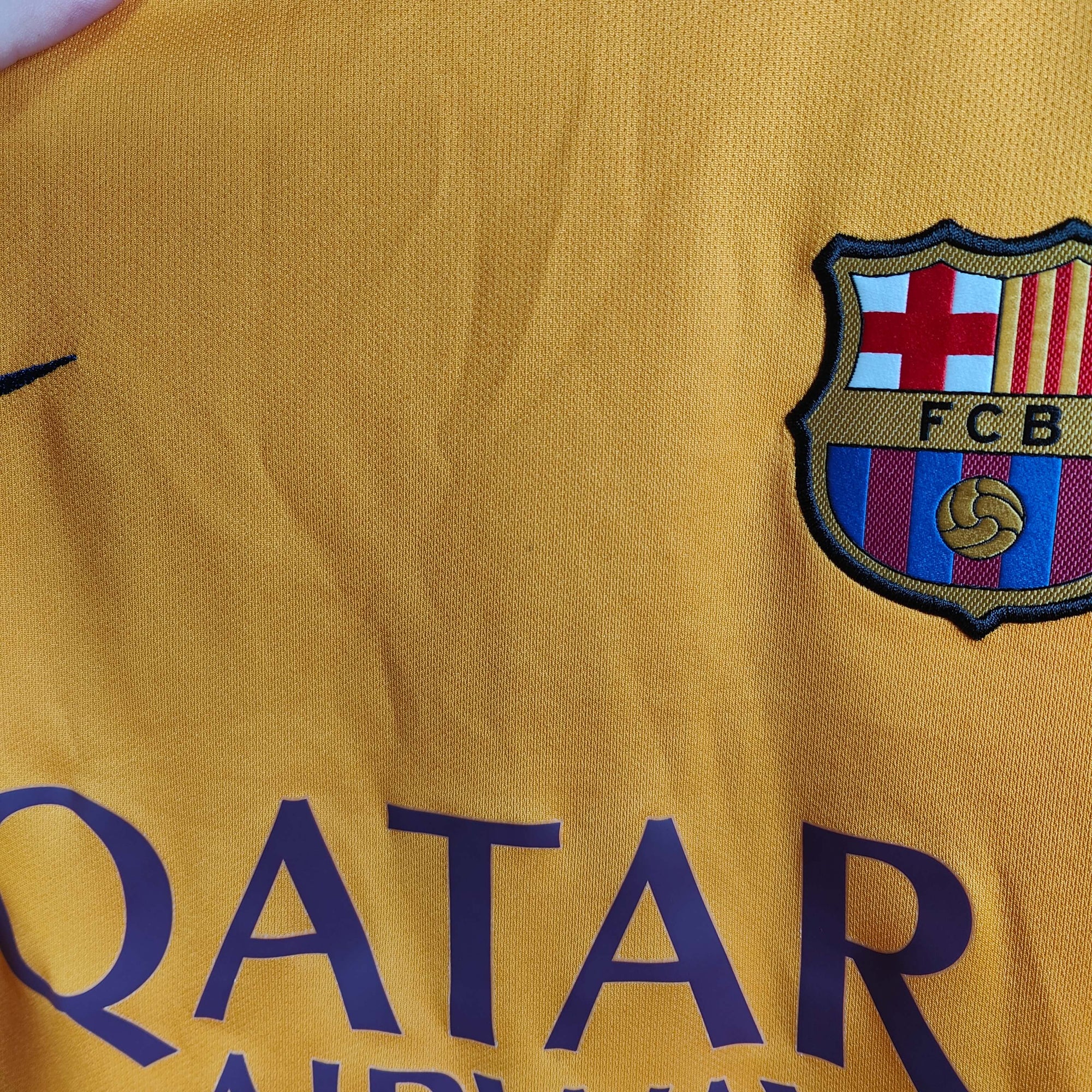 2015-16 FC Barcelona Away Shirt Messi 