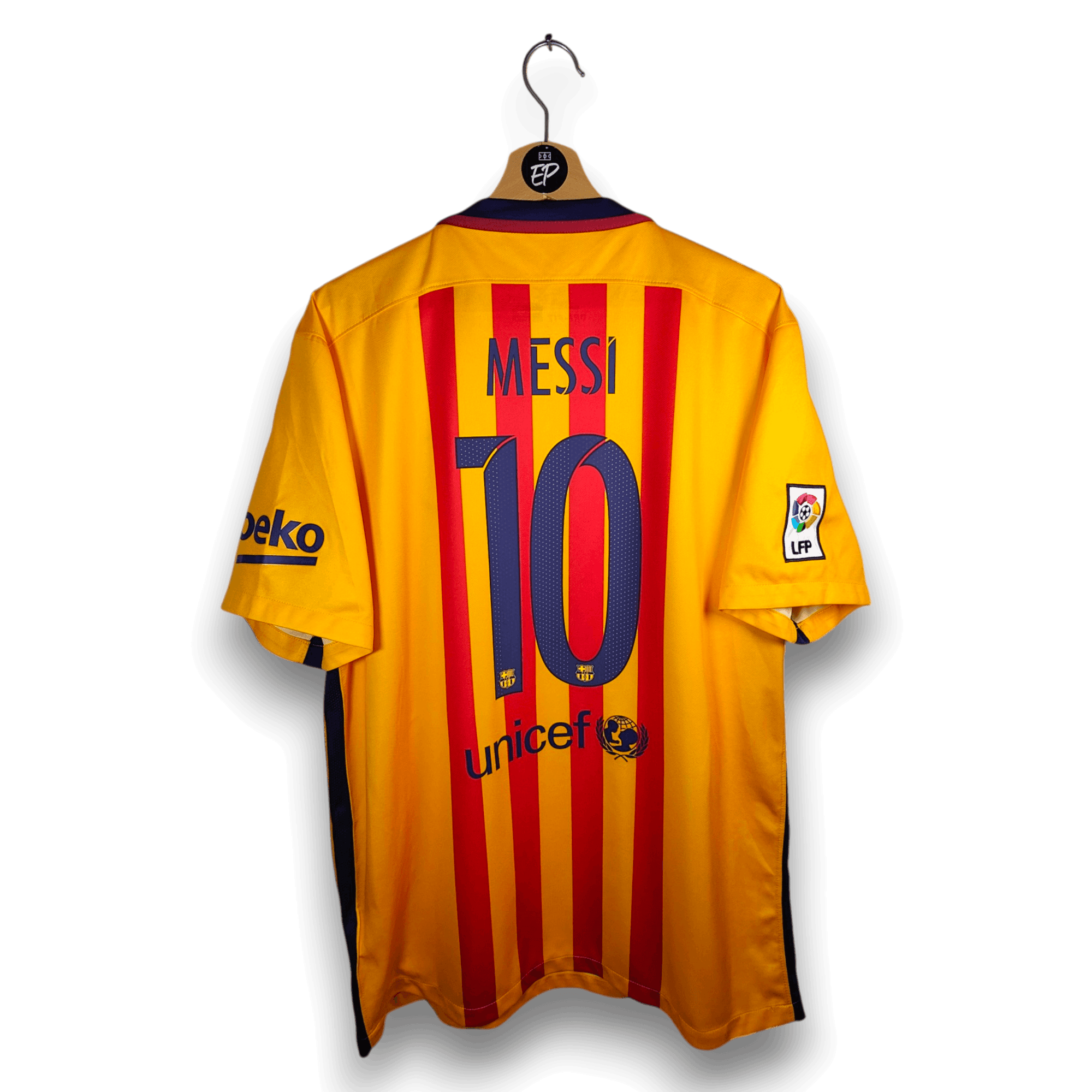 2015-16 FC Barcelona Away Shirt Messi 