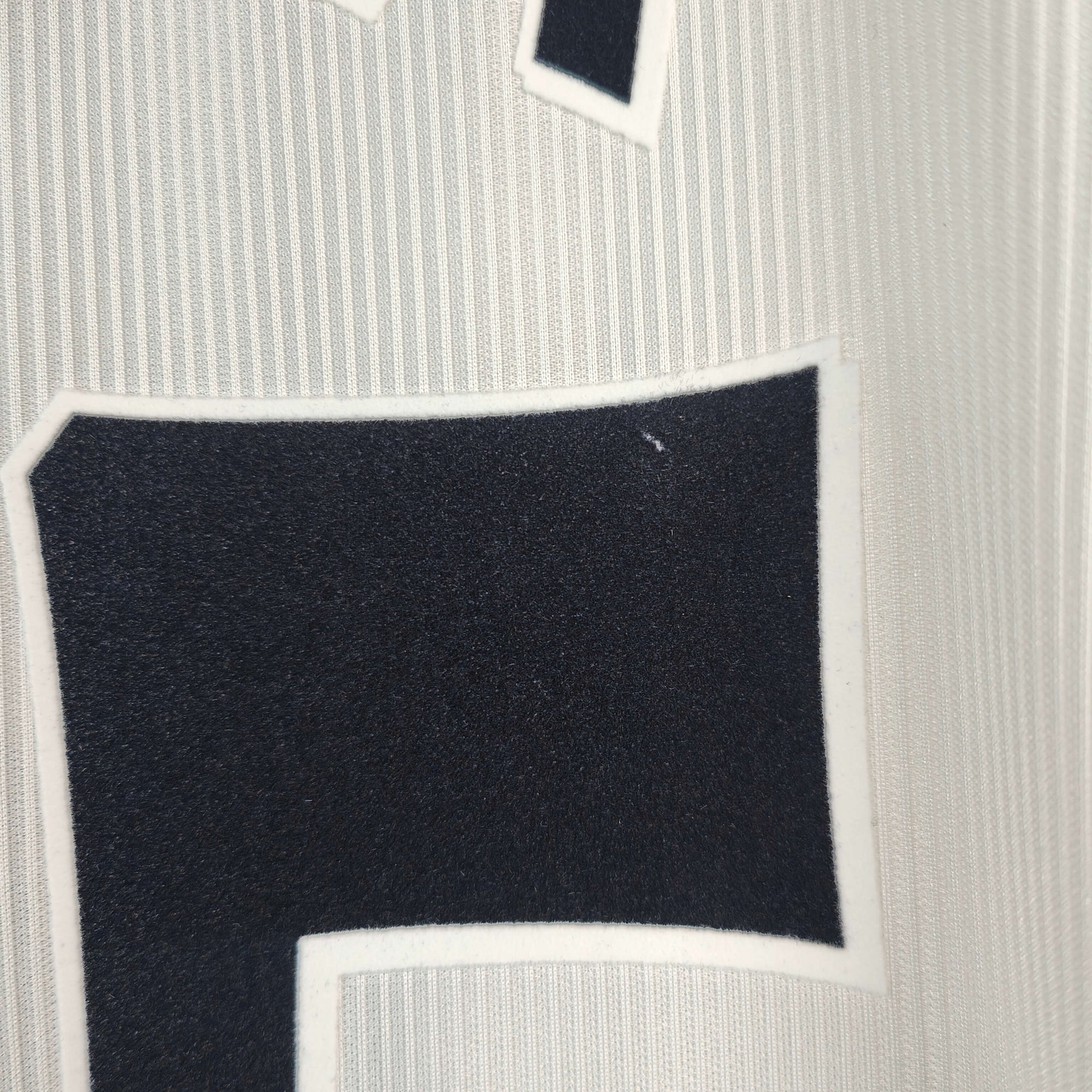 1998-00 Chelsea Away Shirt Zola 