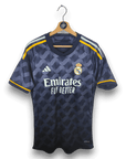 2023-24 Real Madrid Away Shirt Vinicius 