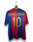 2006-07 FC Barcelona Home Shirt Ronaldinho 