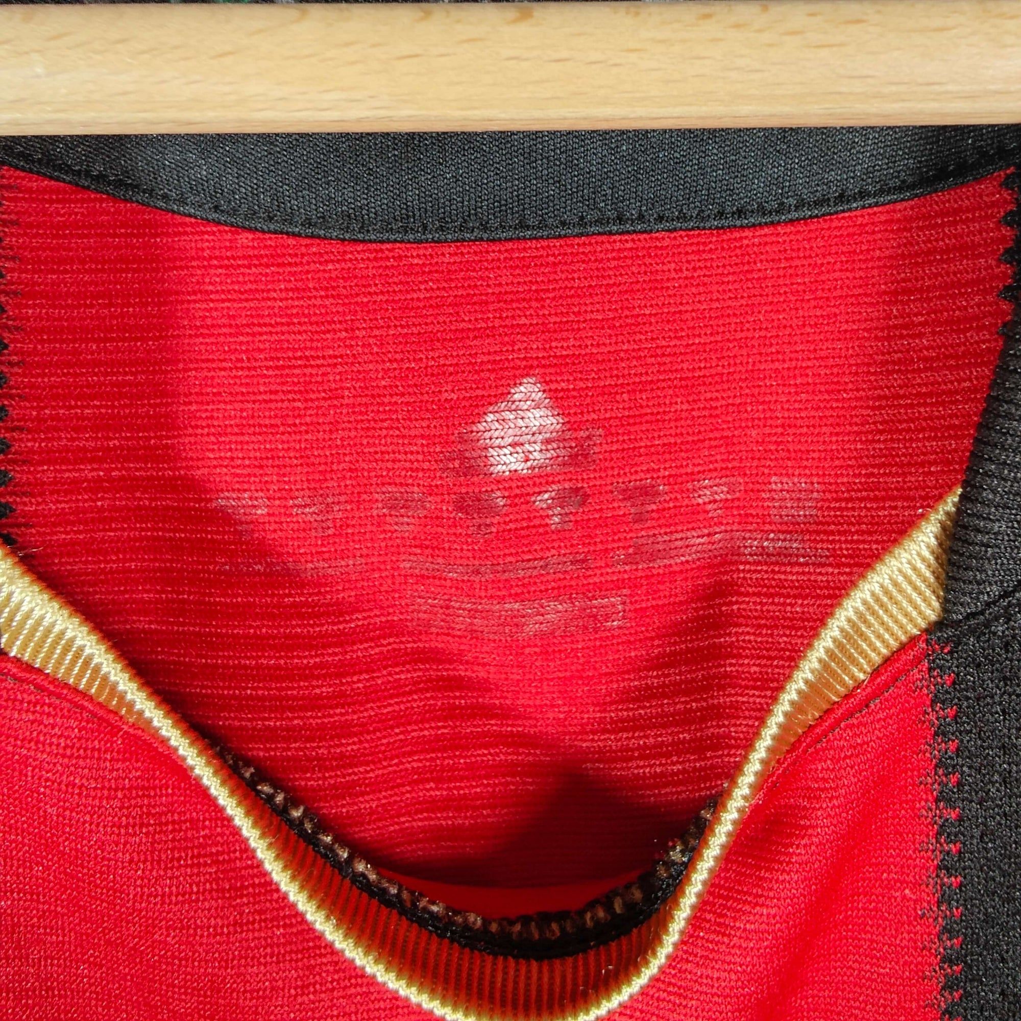 2010-11 AC Milan Home Shirt Ronaldinho 
