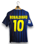2004-05 FC Barcelona Away Shirt Ronaldinho 